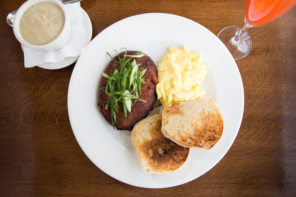 15.03.01_Crescent Cafe_small-34.jpg