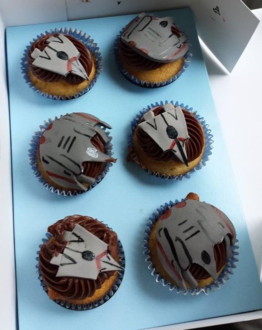  Claire's anniversary present to me with my game's spaceships on them! That's what support looks like. If you're wondering, support tastes like cupcakes. 