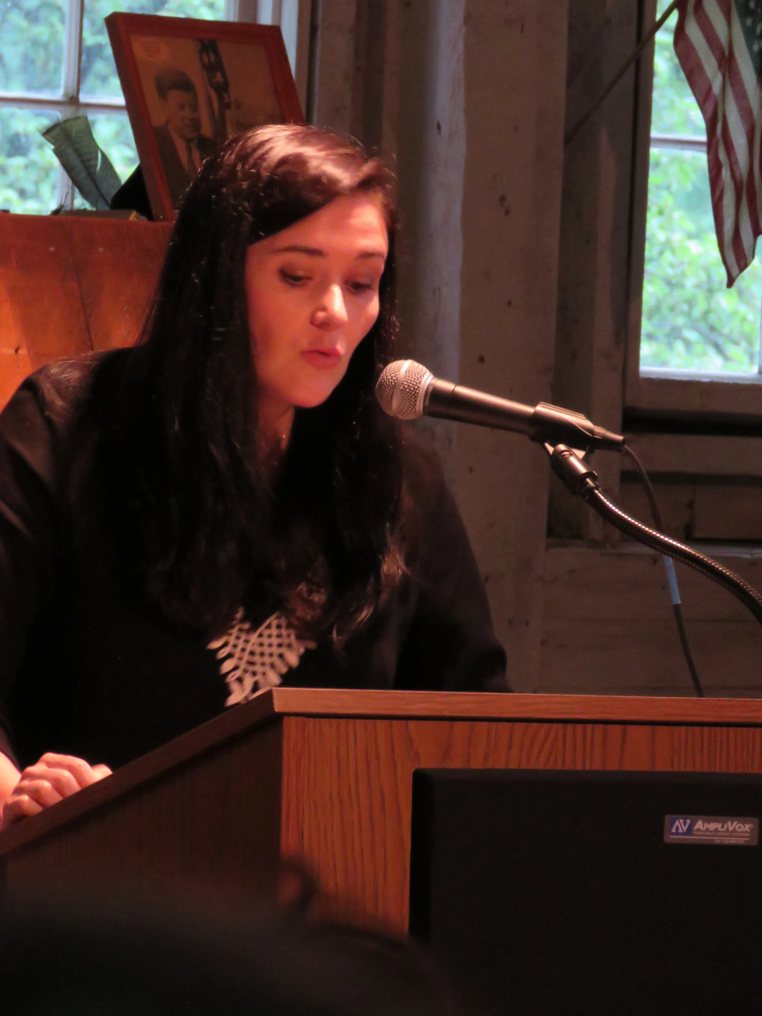 Frost Farm Prize Winner Caitlin Doyle Reads for the Crowd