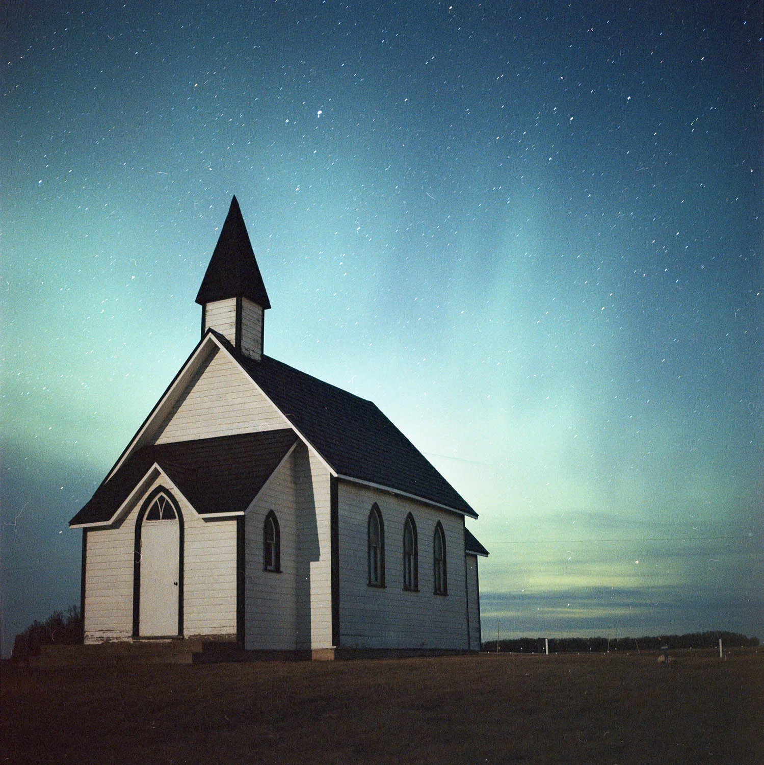 Near Zehner, Saskatchewan | Hasselblad 500CM + 80mm Zeiss Planar f/2.8 Kodak Portra 800 (Pushed to 3200) | 80mm @ f/2.8 ISO3200 12s