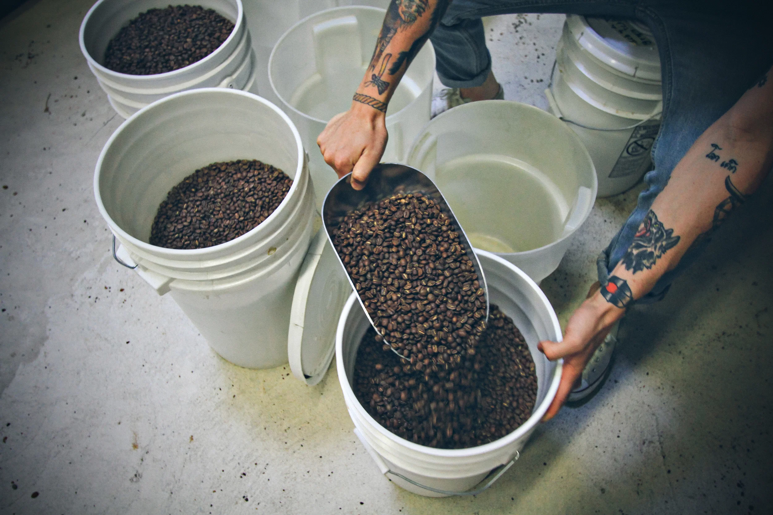 Peter hand blends a three-way espresso for the freshest shipment.