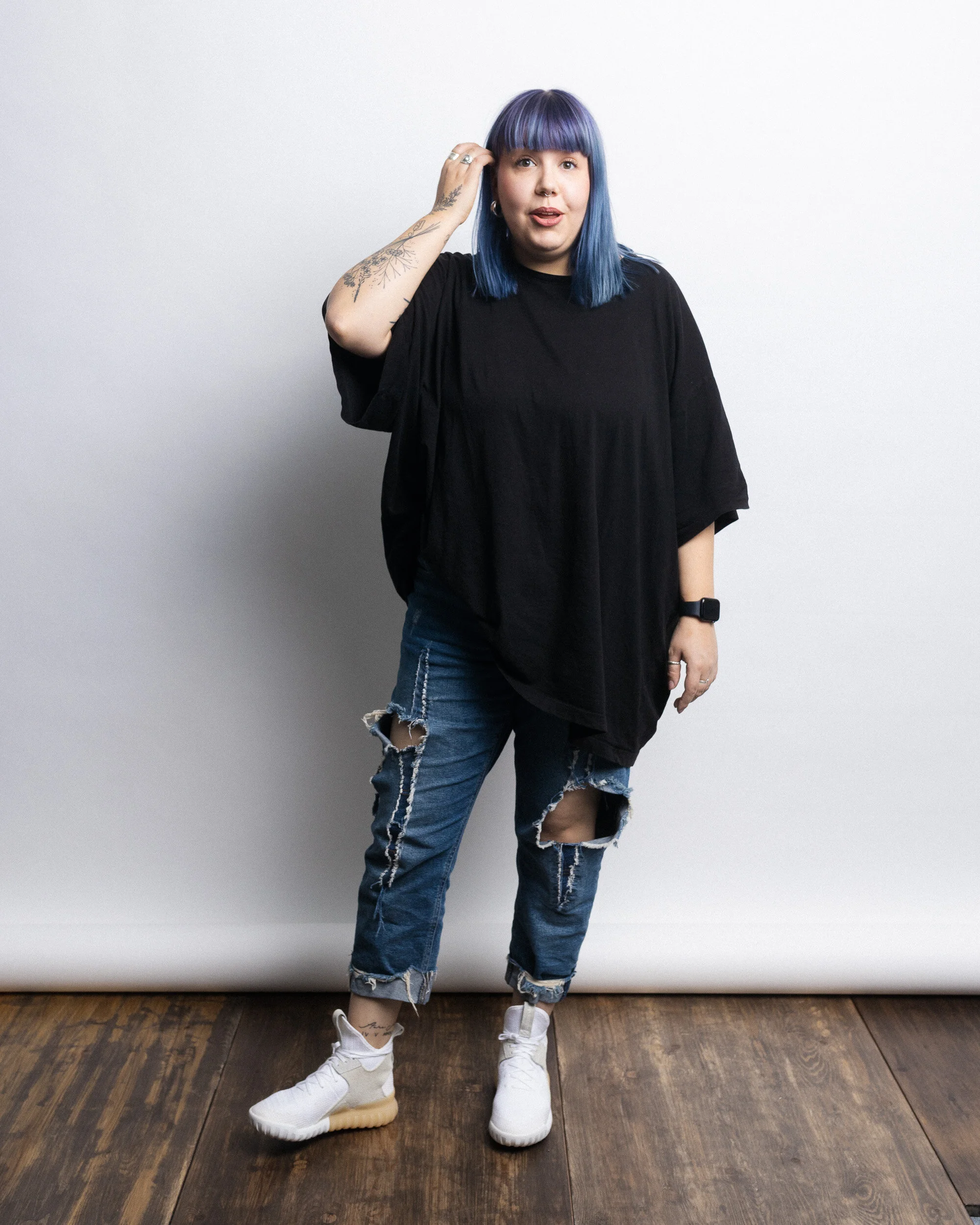 2021-04-16_Headshot_Aikku-122 2.JPG