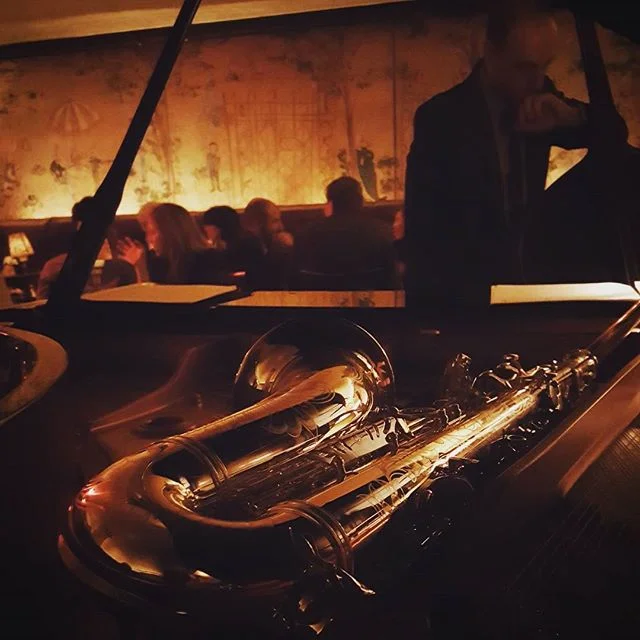 My residency with the great @lostonharris starts up tonight @ the Carlyle Hotel, NYC @ Bemelman's Bar for the next 3 months. I'm there every Thurs/Fri/Sat--fantastic cocktails and swinging music, folks. #lostonharris #jazzmusic