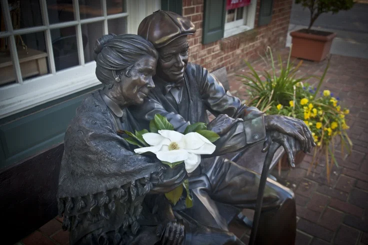SmithfieldStatue.jpg