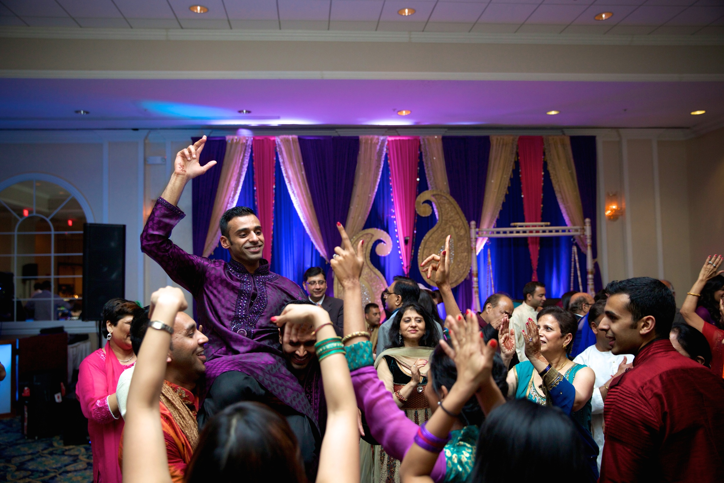 Le Cape Weddings - Reinnassance Convention Center in Schaumburg Weddings - Indian Wedding - Karthik and Megan 2165.jpg