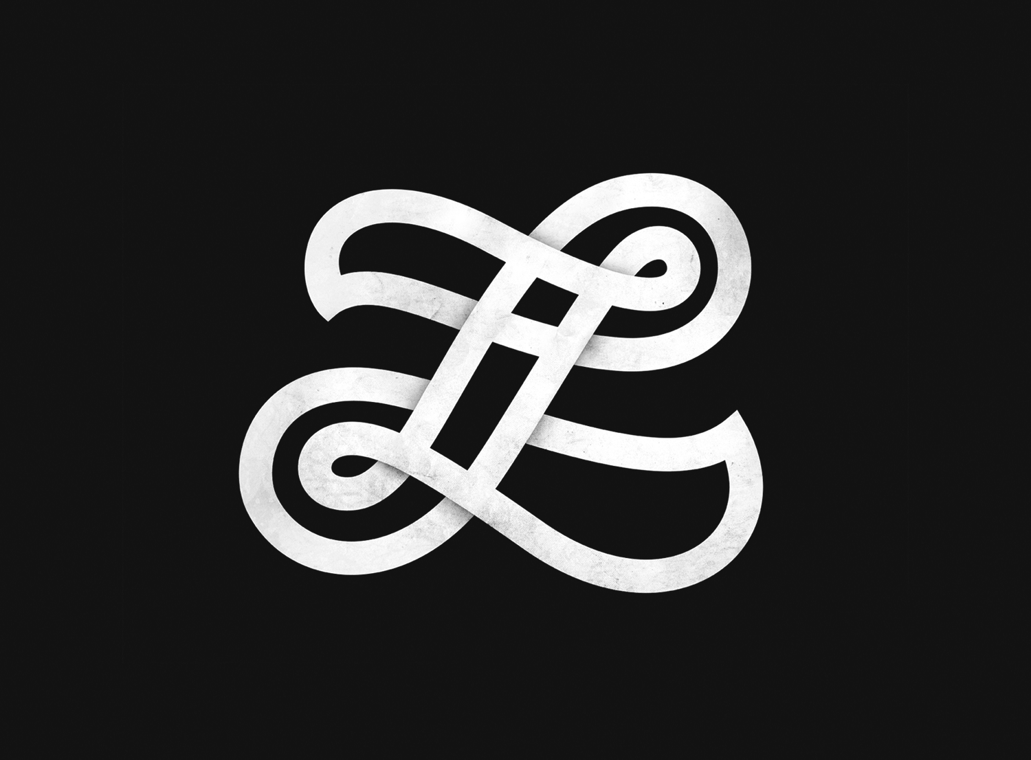 LI Monogram / Live Infused