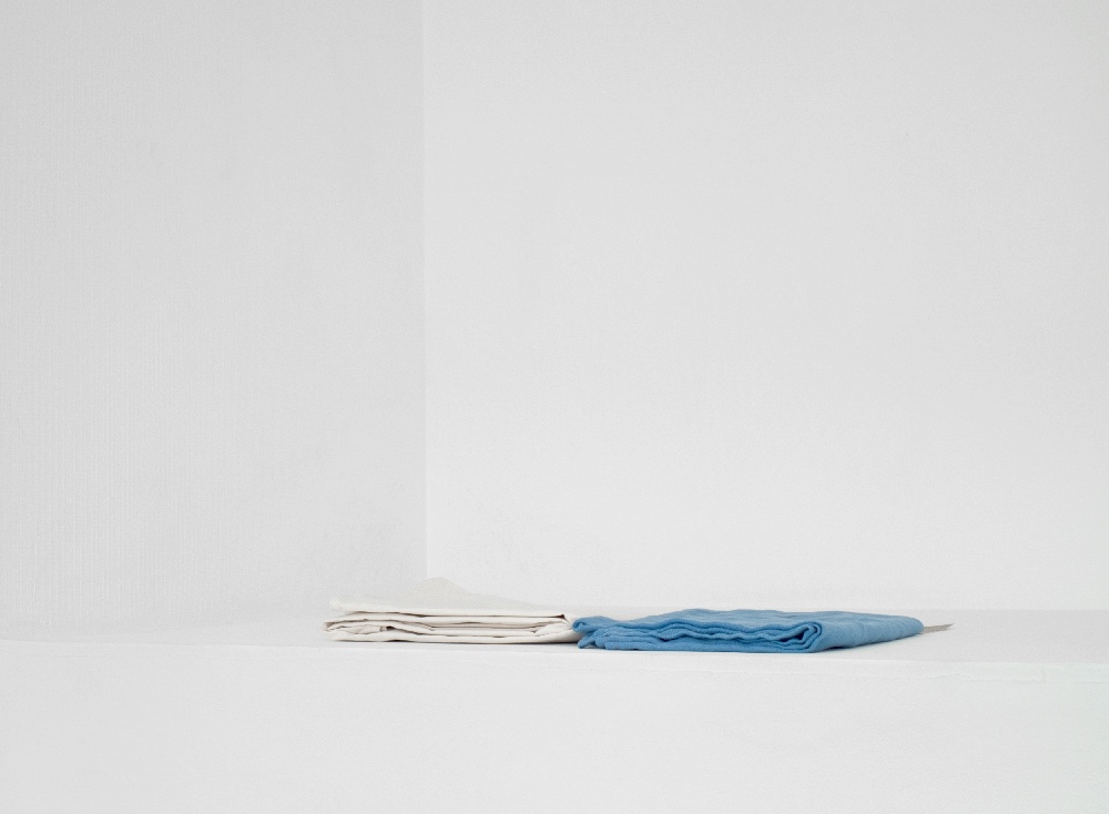 DNA (“Weave” series) , solvent marker on three pieces of twill weave textile: a painter’s cloth, an airplane blanket and a sample of painter’s cloth called “Brussels”, Exhibition view: “Envers”, La Part du Feu, Brussels, 7-30 September 2018 Photographs: Stefaan Schuebe
