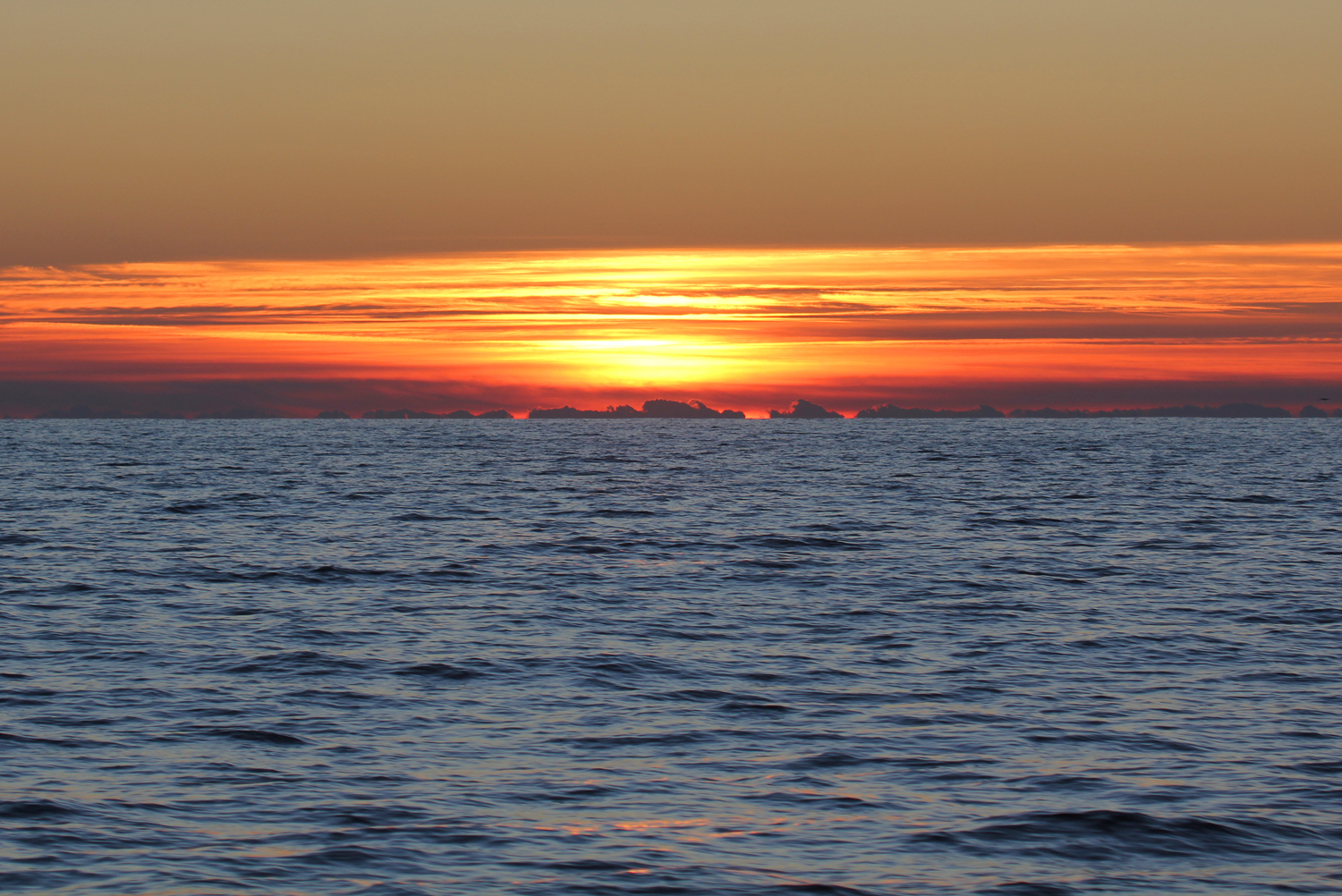 Sunrise / 26 Jan / Offshore Virginia Beach Waters