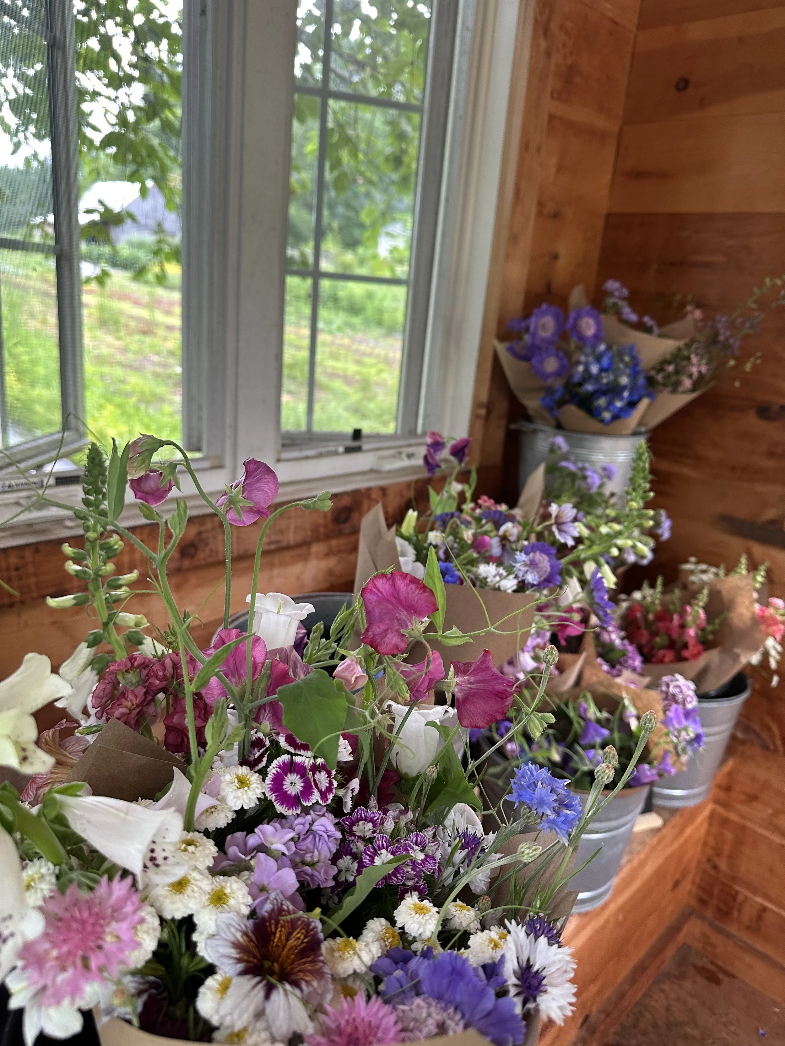 spring bouquets for sale in farm stand