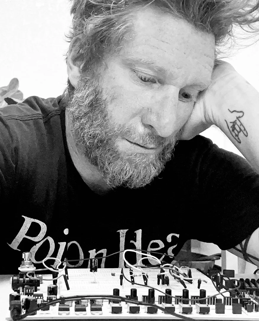 macleodkyle_27263_4485012_Kyle MacLeod - Self portrait with breadboard.jpg