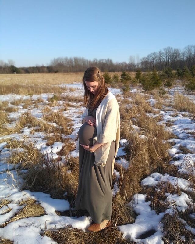 My dear friend from afar Holly of @wool_haven looking beautiful in one of my handwoven ponchos. She&rsquo;s a few days away from having her THIRD bundle of joy. Can you guess if it&rsquo;s a boy or a girl (they are waiting to find out)? ❤️