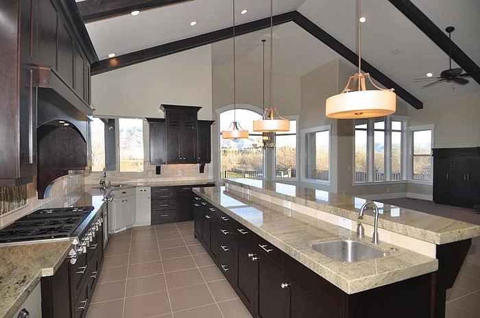 kitchen2_700(2).jpg