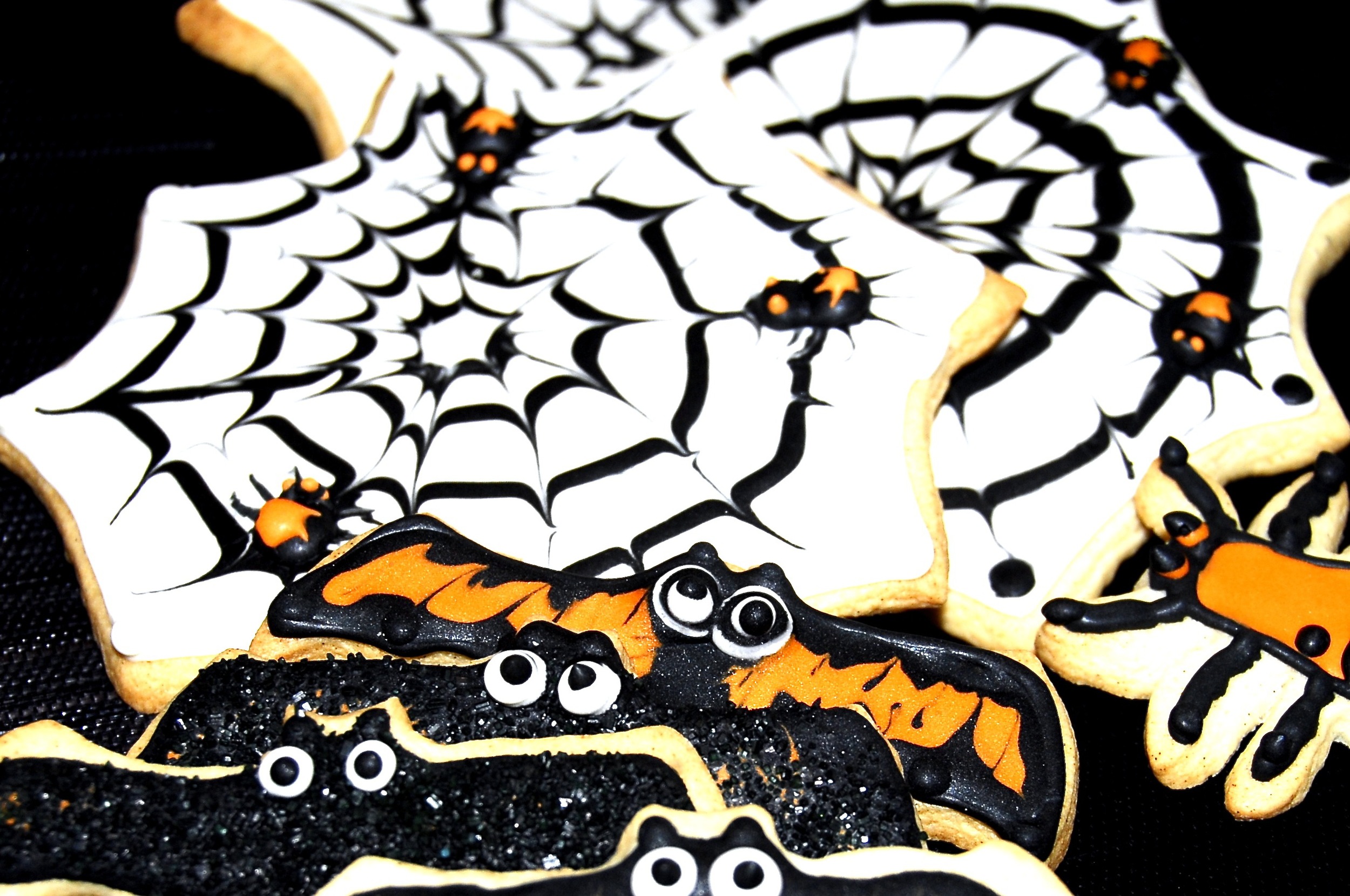 Halloween Cookies Webs & Bats.jpg