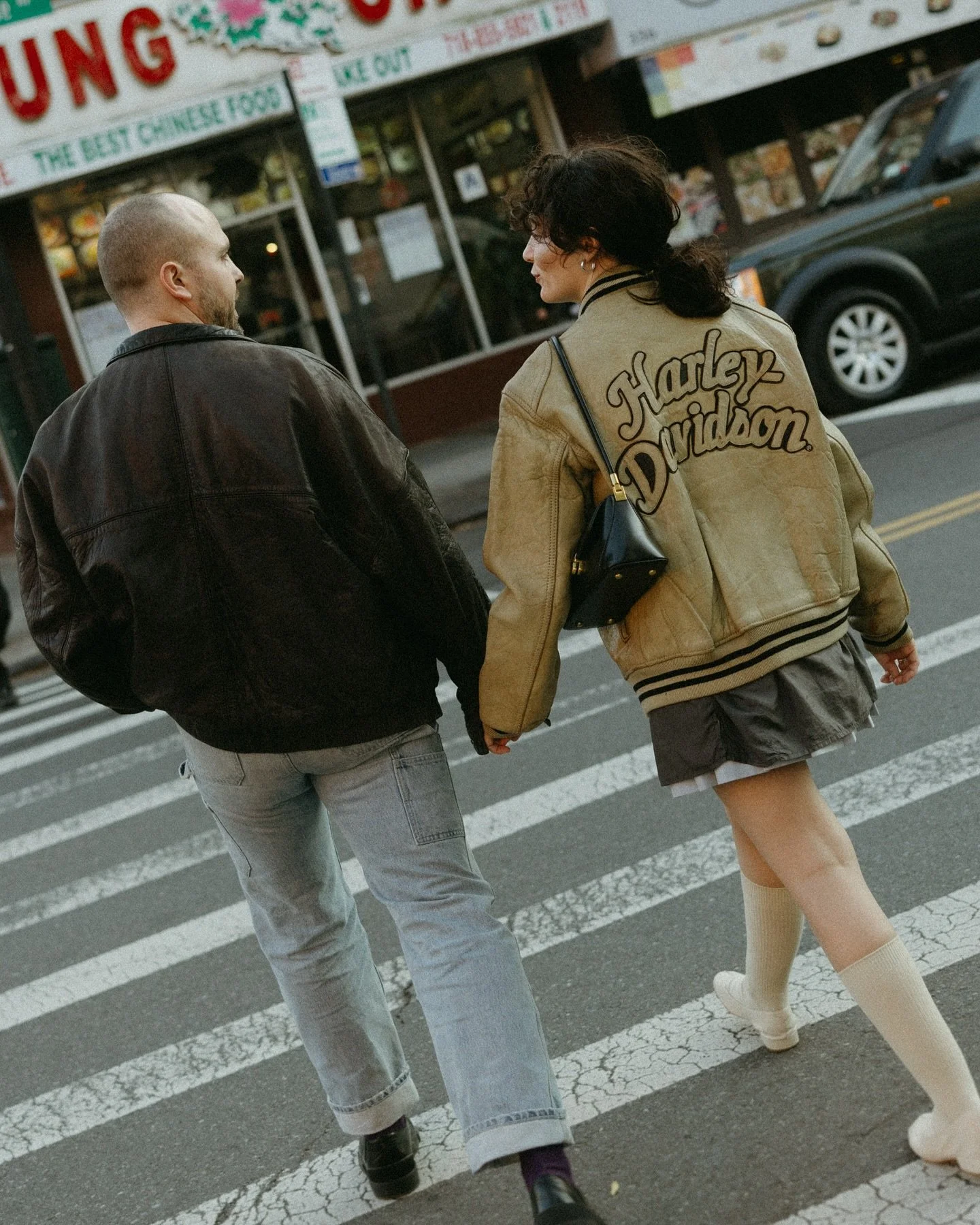 A fall walk with my favorite lovebirds around their little Brooklyn neighborhood🤎
.
.
.
#nycphotographer #brooklynphotographer #newyorkcityphotographer #nycengagementphotographer #brooklynengagementphotographer #brooklynweddingphotographer #nycweddi