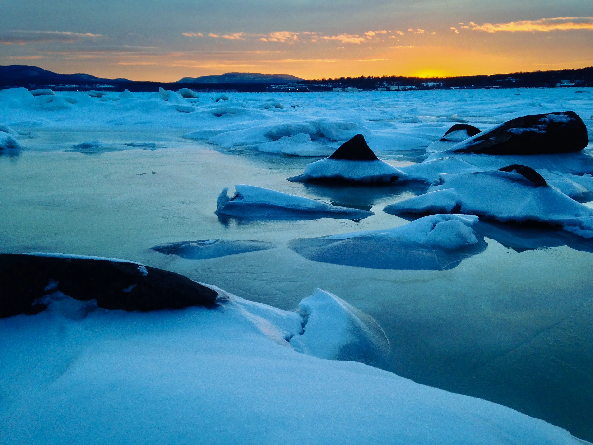 DenningsPointIcySunsetSouthward_Winter 2015 - SLIDE-1.jpg