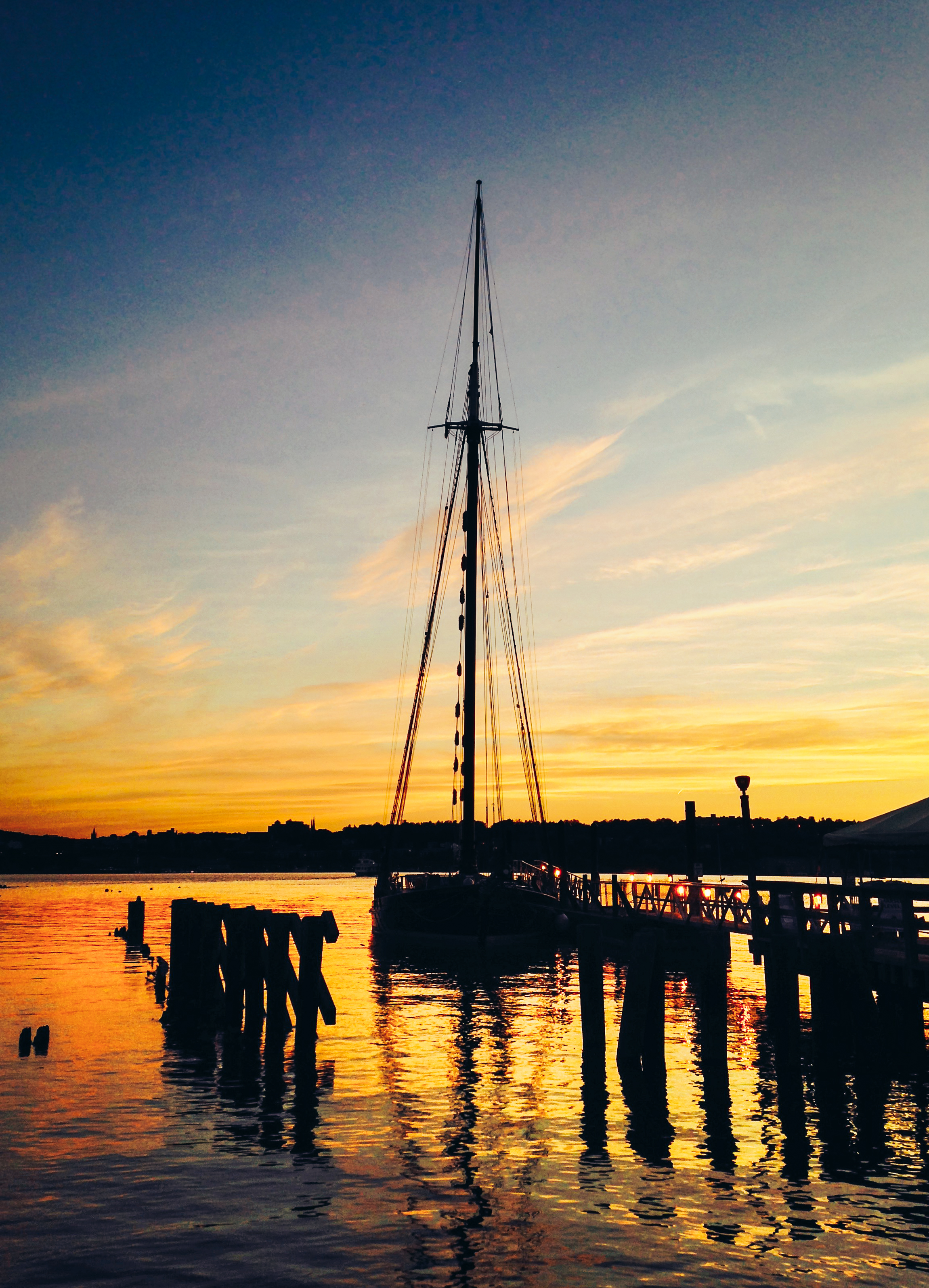 SloopClearwaterSilouetteSunsetPortrait_Spring 2015-1.jpg