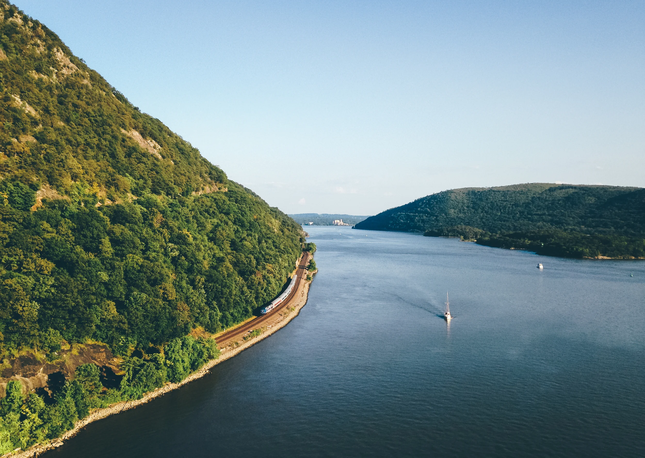 BearMountainTrainSouthboundLandscape_Summer 2014-1.jpg