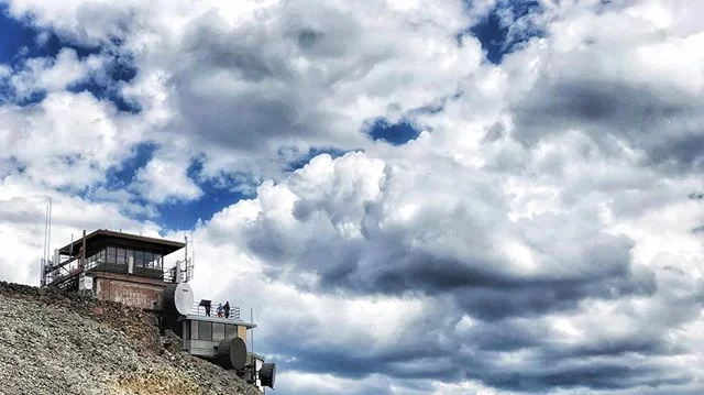 #outpost 2