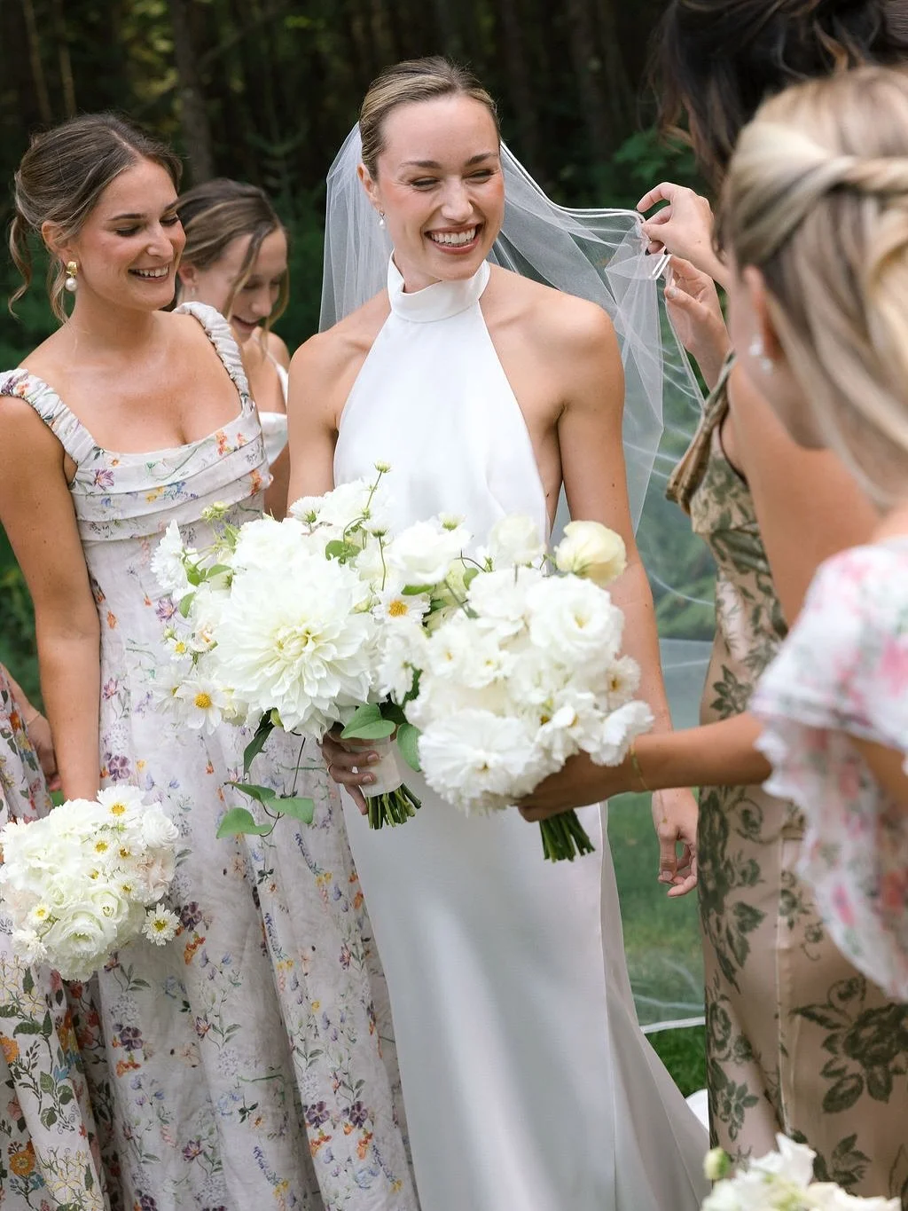 A few snippets from A+C&rsquo;s joy-filled weekend in Kennebunkport🦞

TEAM:
Planning &amp; Design -&nbsp;@landfalldesigns
Floral Design -&nbsp;@fieldfloralstudio
Lighting &amp; Draping Design -&nbsp;@griffingriffinlighting
Videography -&nbsp;@novaef