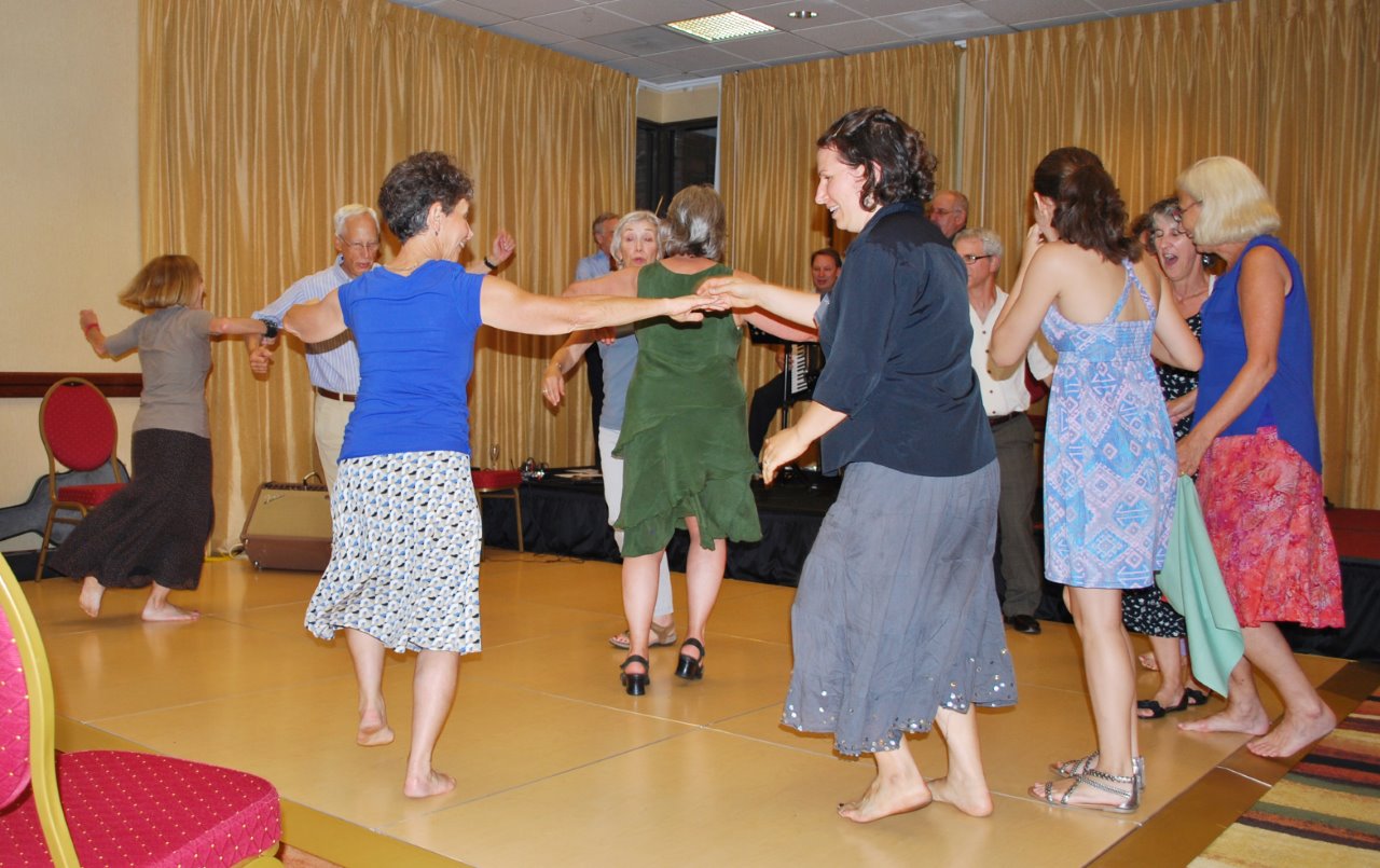 Dancing to klezmer band.jpg