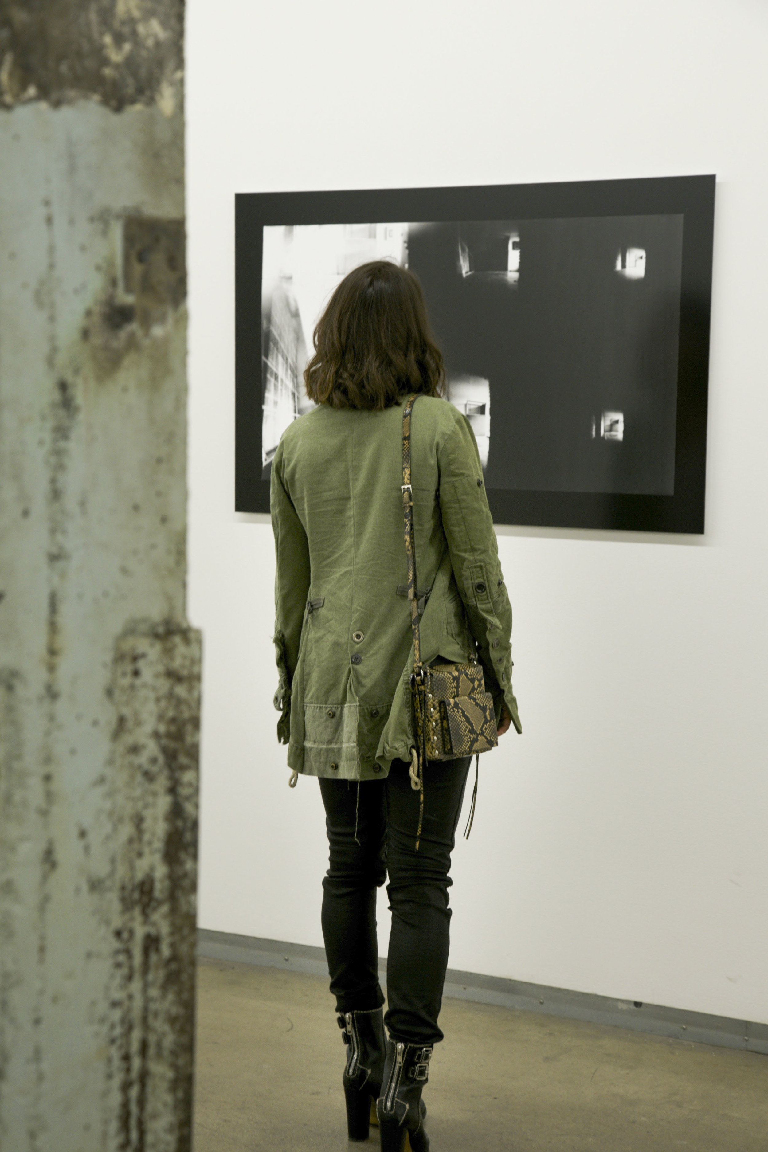 Greg Lauren Jacket, Studio A/W Bag, Club Monaco T-shirt, Robin's Jean Pants, Chloe Boots.