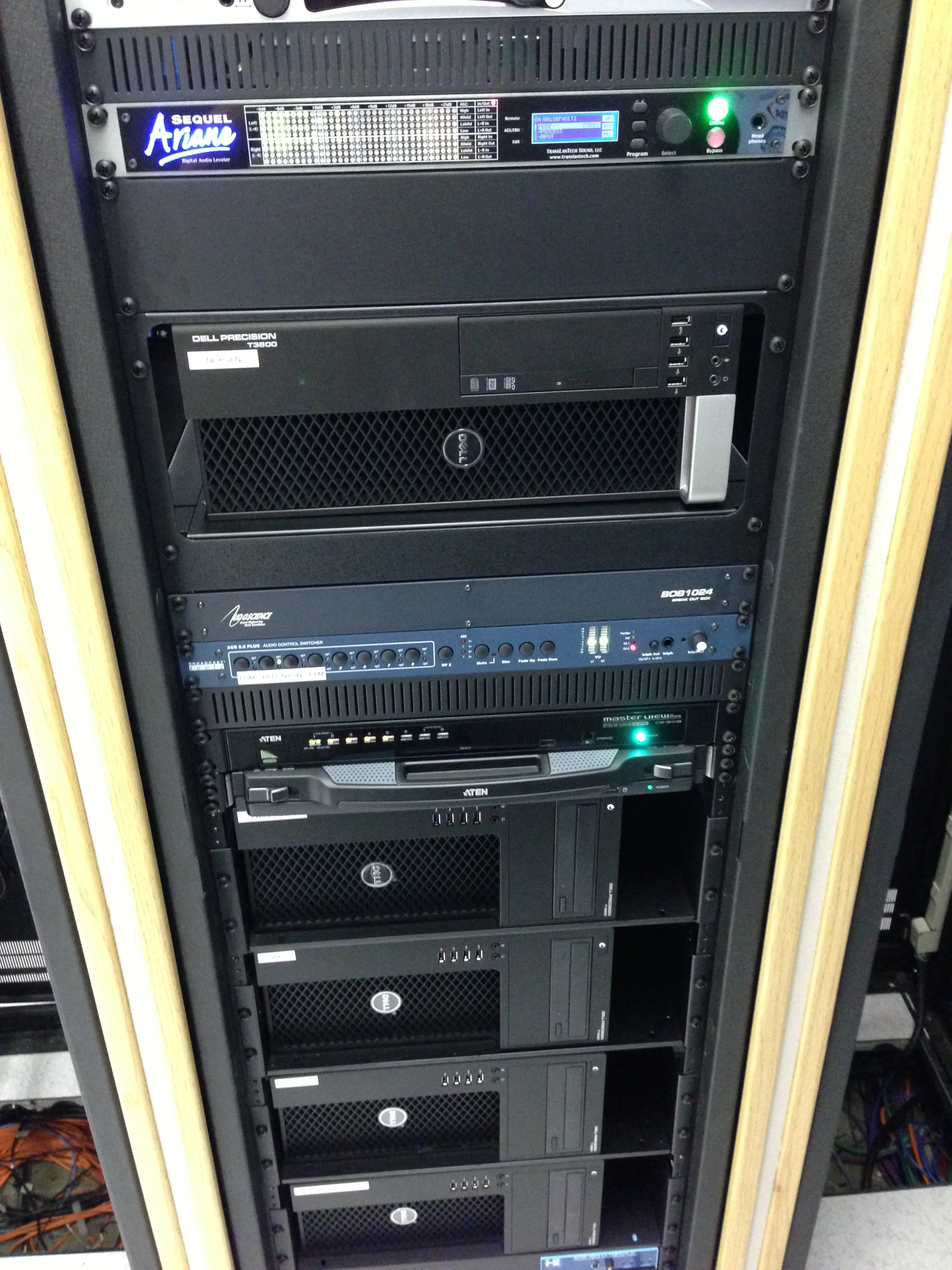 Rack 4.jpg