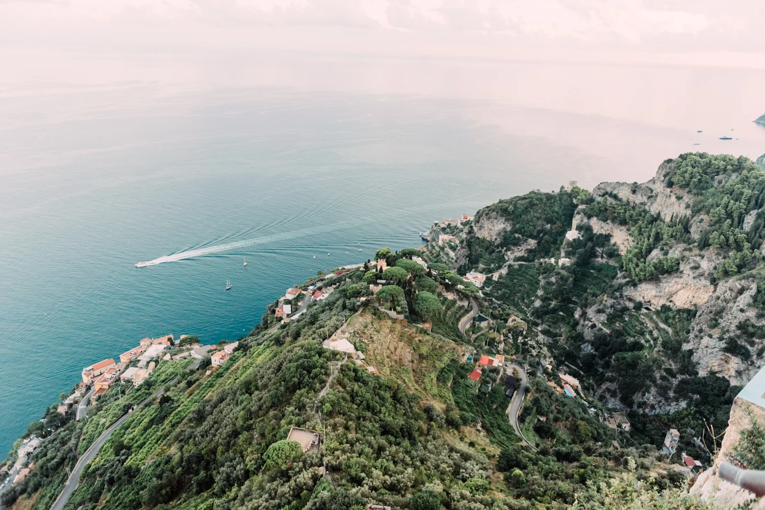 {Villa-Cimbrone-Ravello-Wedding} 27.jpg