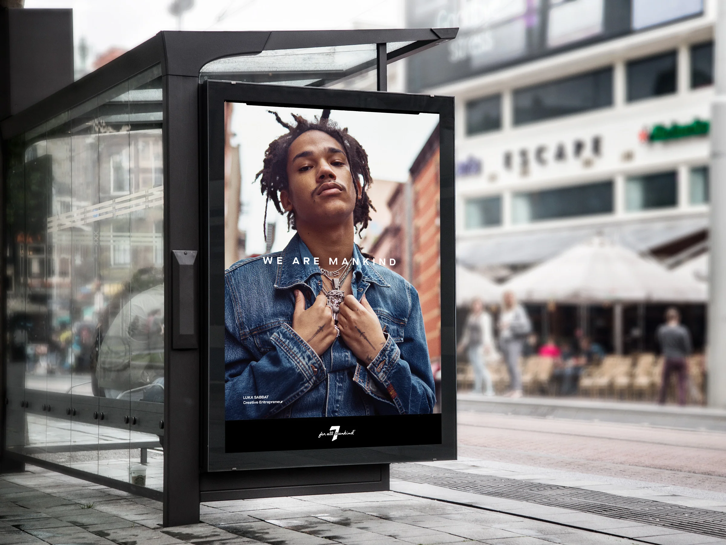 Bus+Stop+Billboard+MockUp.jpg