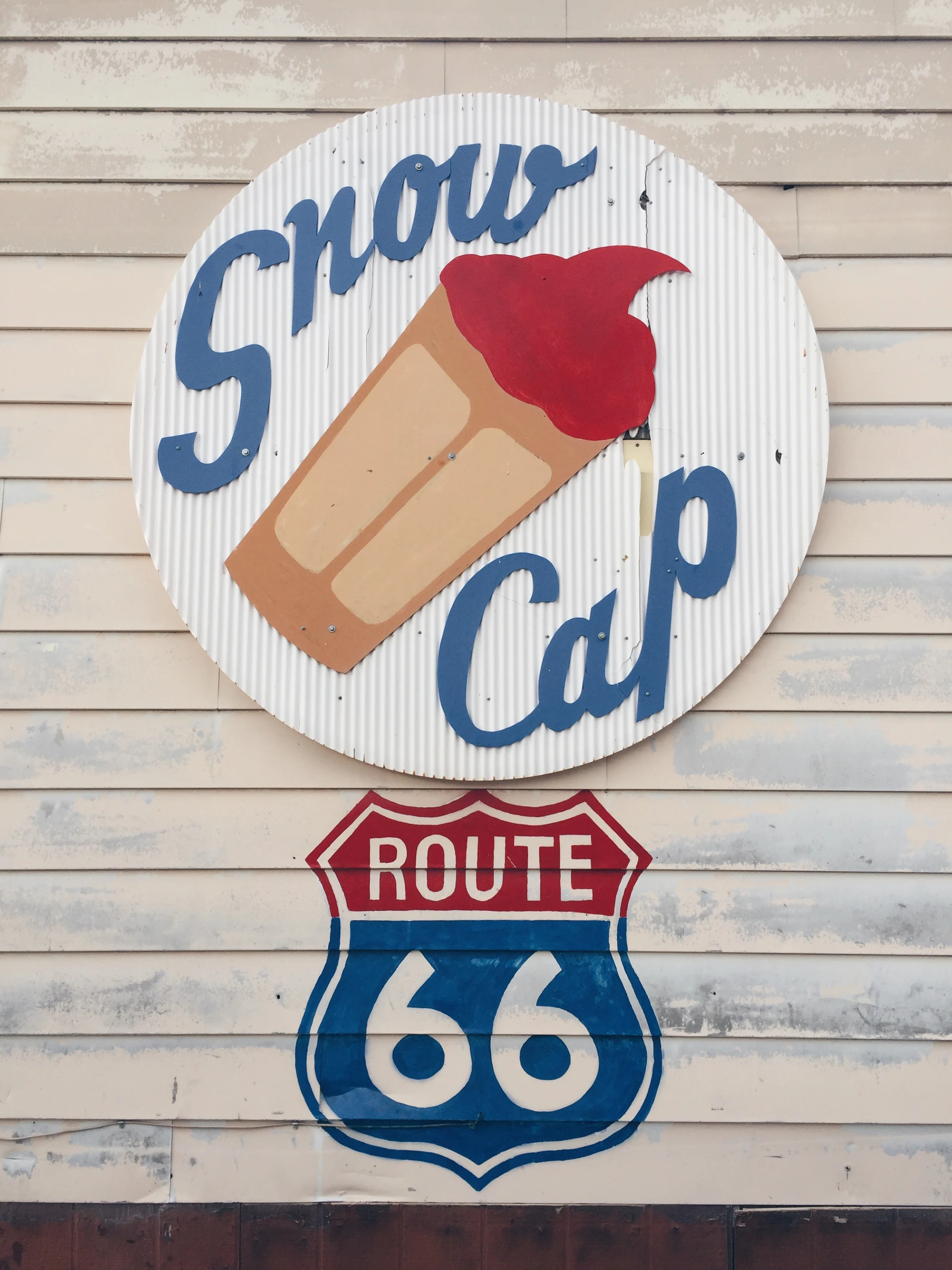 Snow Cap, Route 66