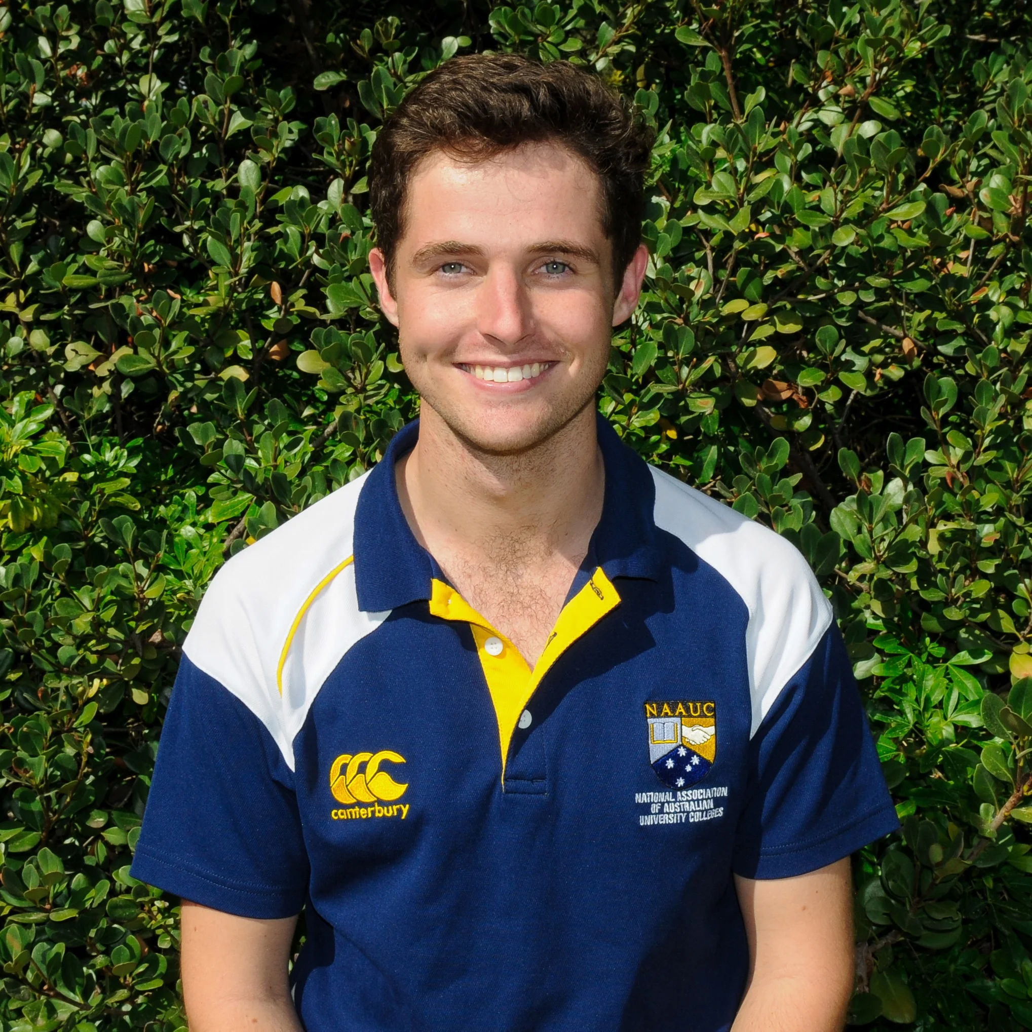 Jonty+Headshot+V%21.jpg