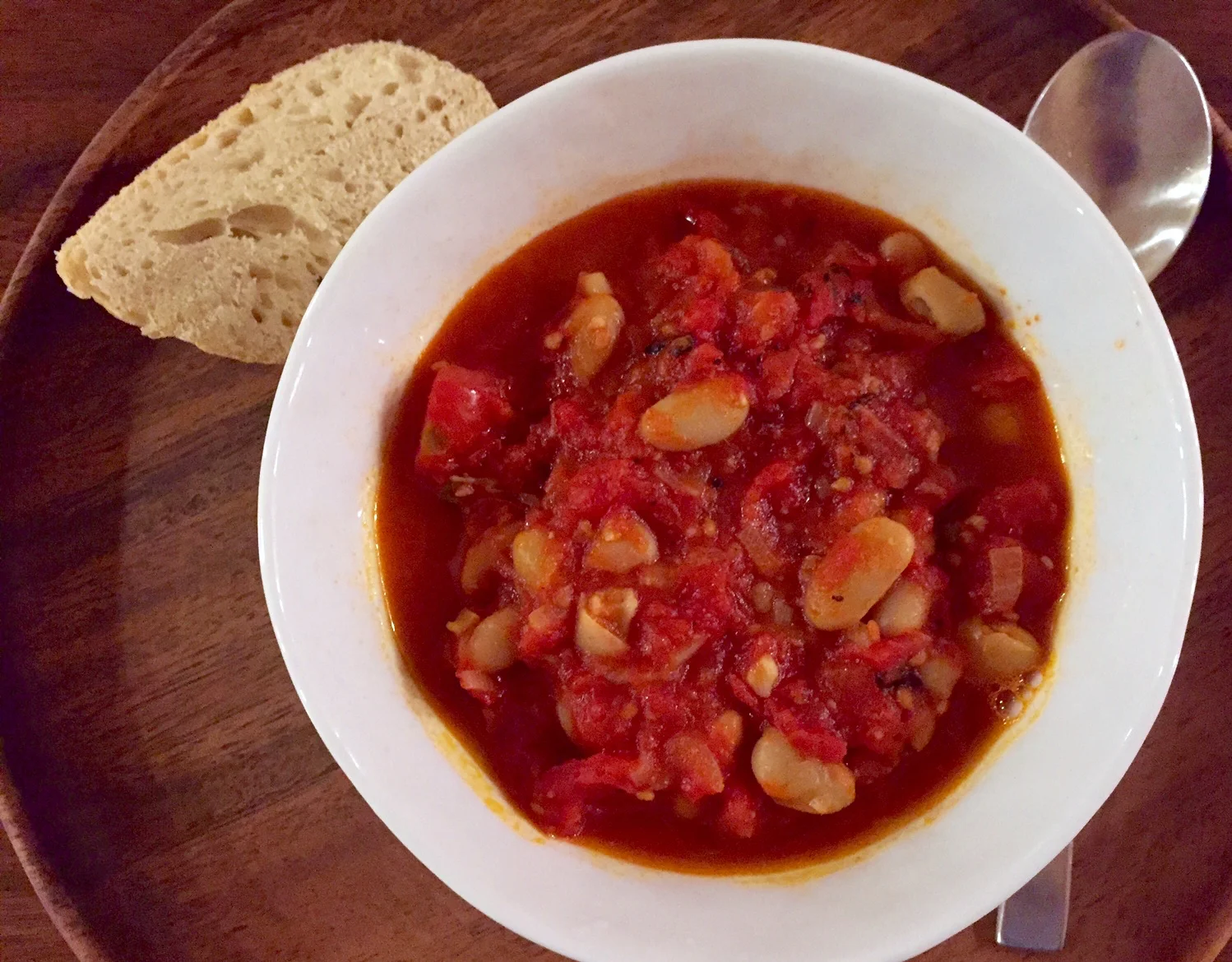 tomato and white bean soup
