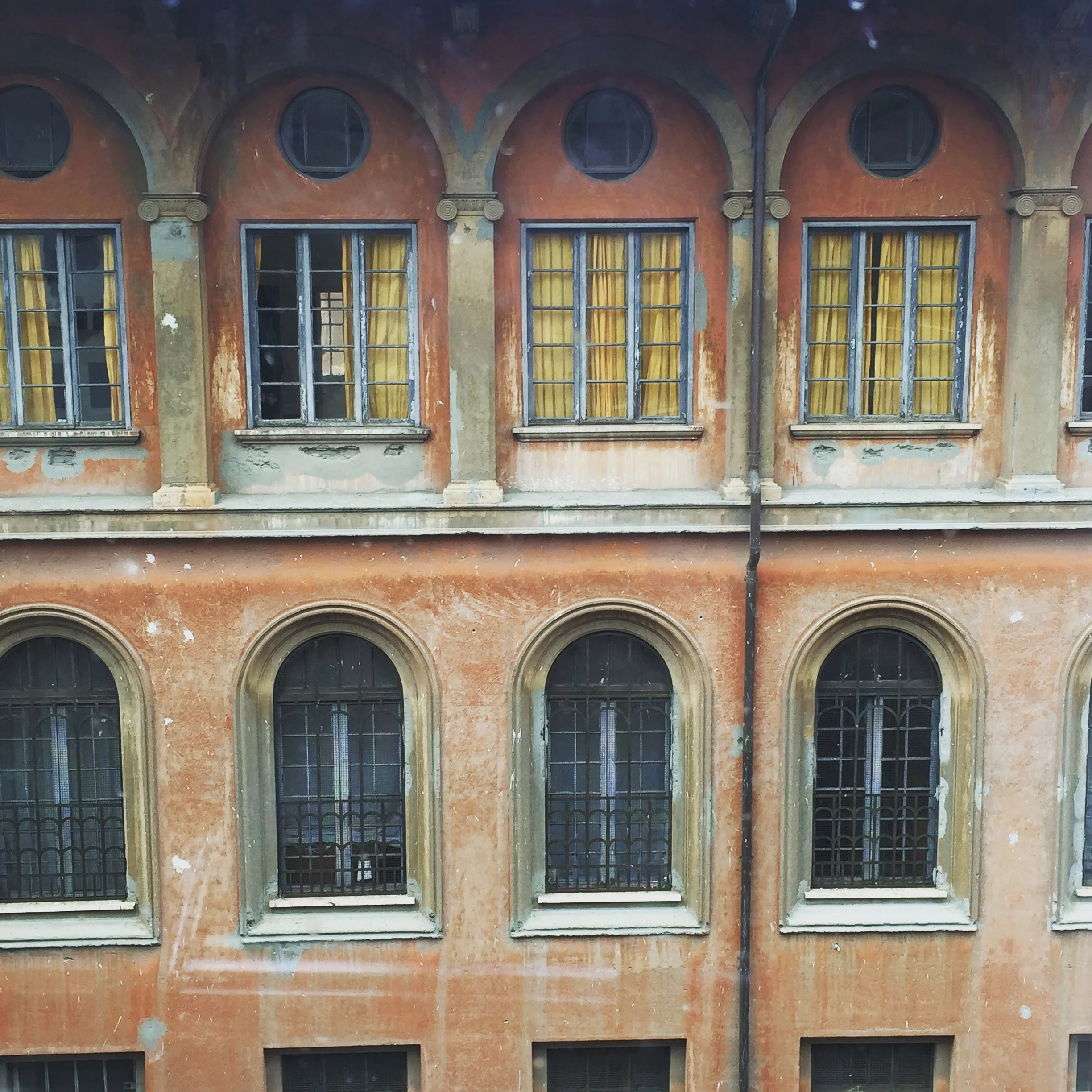 The view from our kitchen window: never.gets.old.