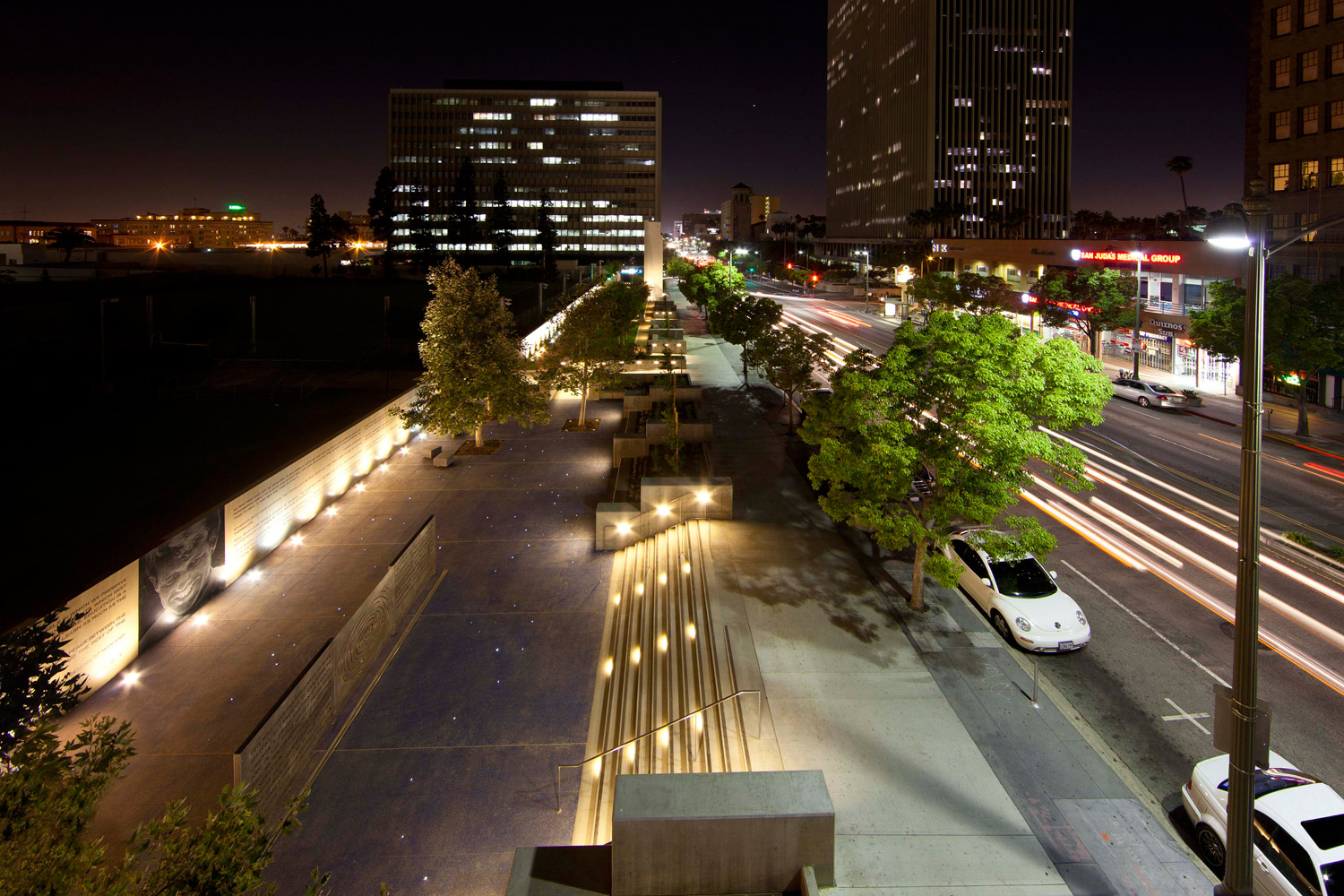   "Robert F. Kennedy Inspiration Park",&nbsp;Angle view&nbsp;    (Collaboration with artist May Sun)    2010    