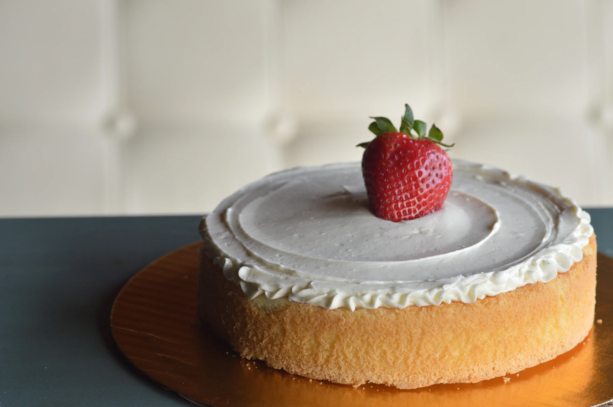 Almond Scented Orange Afternoon cake