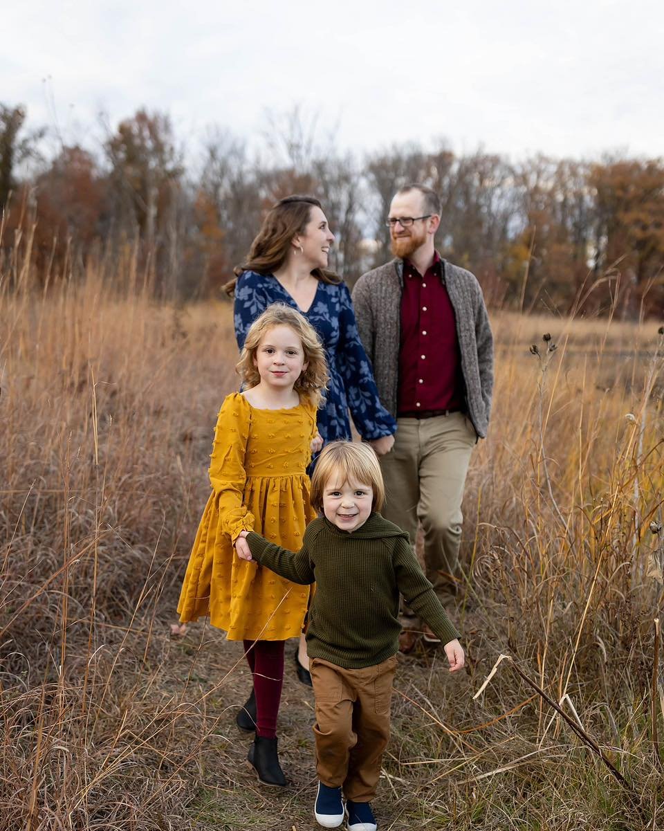 Part 2 of SUCH a fun session with these four and the most beautiful November afternoon 🌞