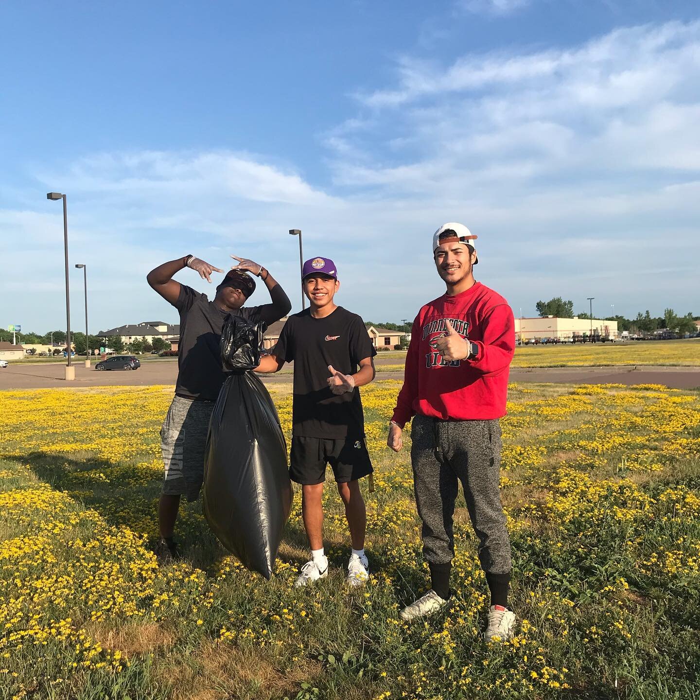 Outward Night was a SUCCESS. We stewarded the earth by picking up litter in this beautiful field of yellow flowers, and had a blast while doing it! 

Way to go to David and Paul for picking up the most trash!