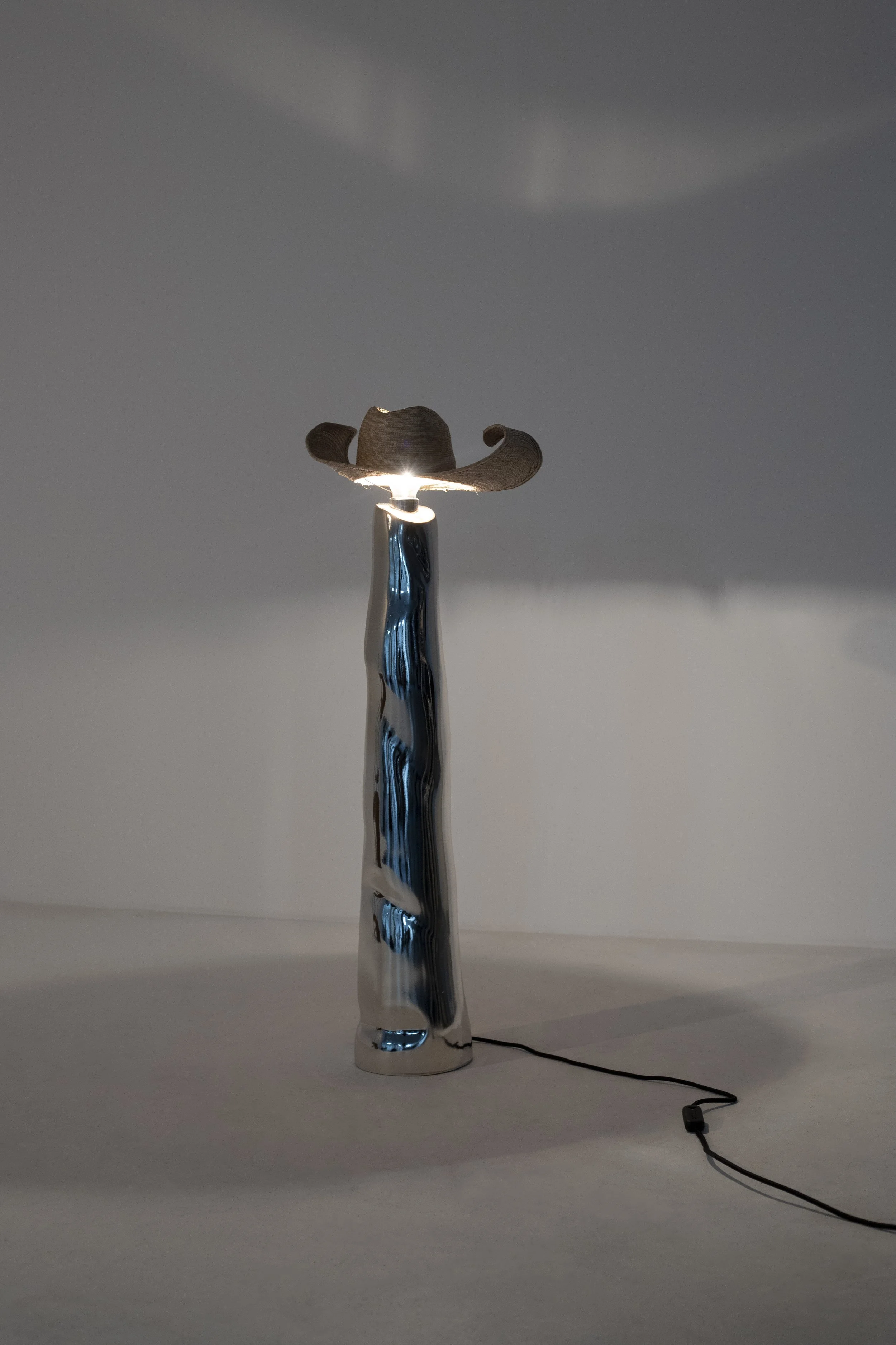 IssaEakin-1722  CENTRE.jpg