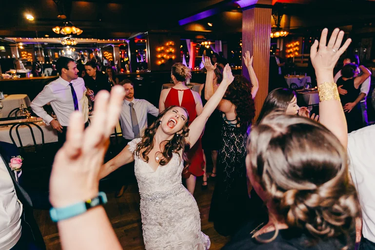 lakeunioncafewedding-0112.jpg
