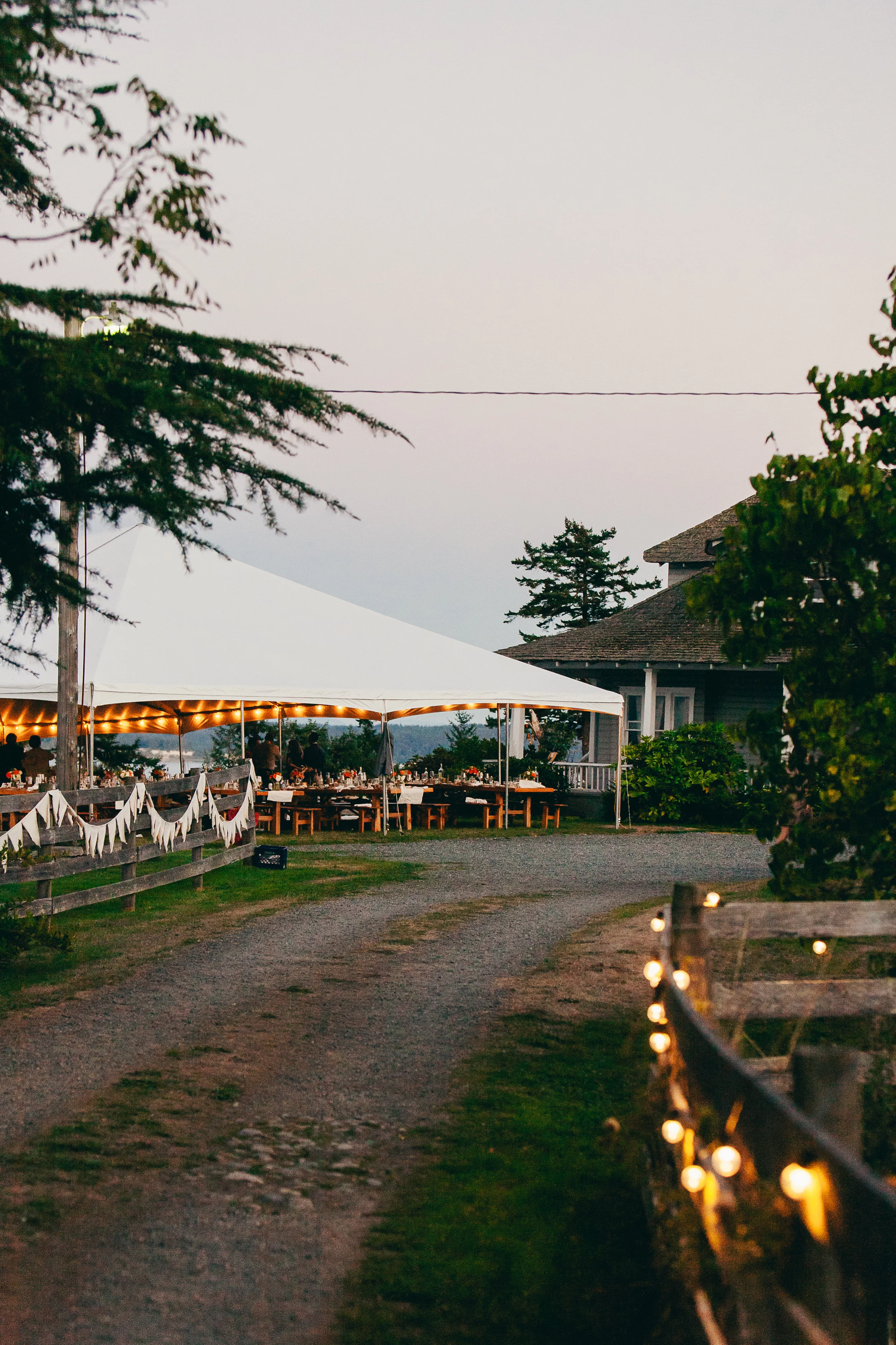 reneeericksondanialcrookstonwedding-toastsanddancing-00129.jpg