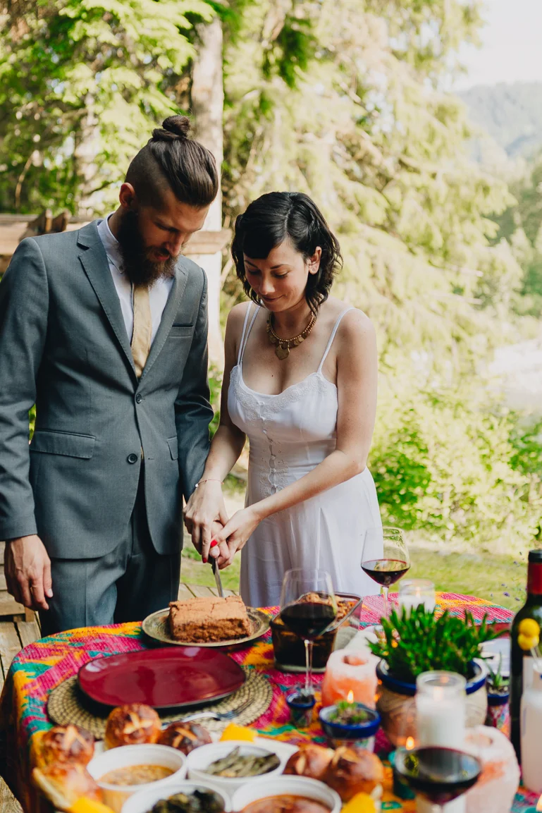 skyomish-river-elopement-photos-kristawelch-0037-1.jpg