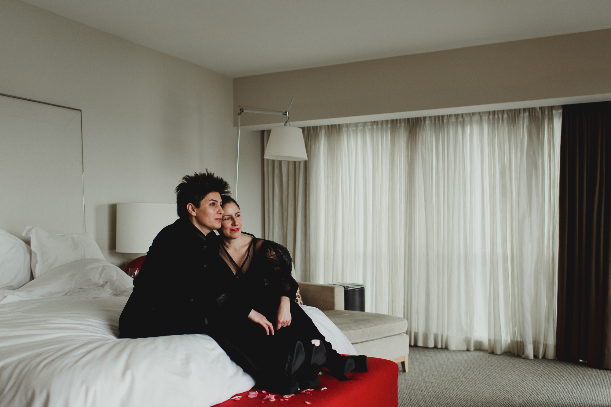 SeattleLGBTQCourthouseWedding_kristawelch11.jpg