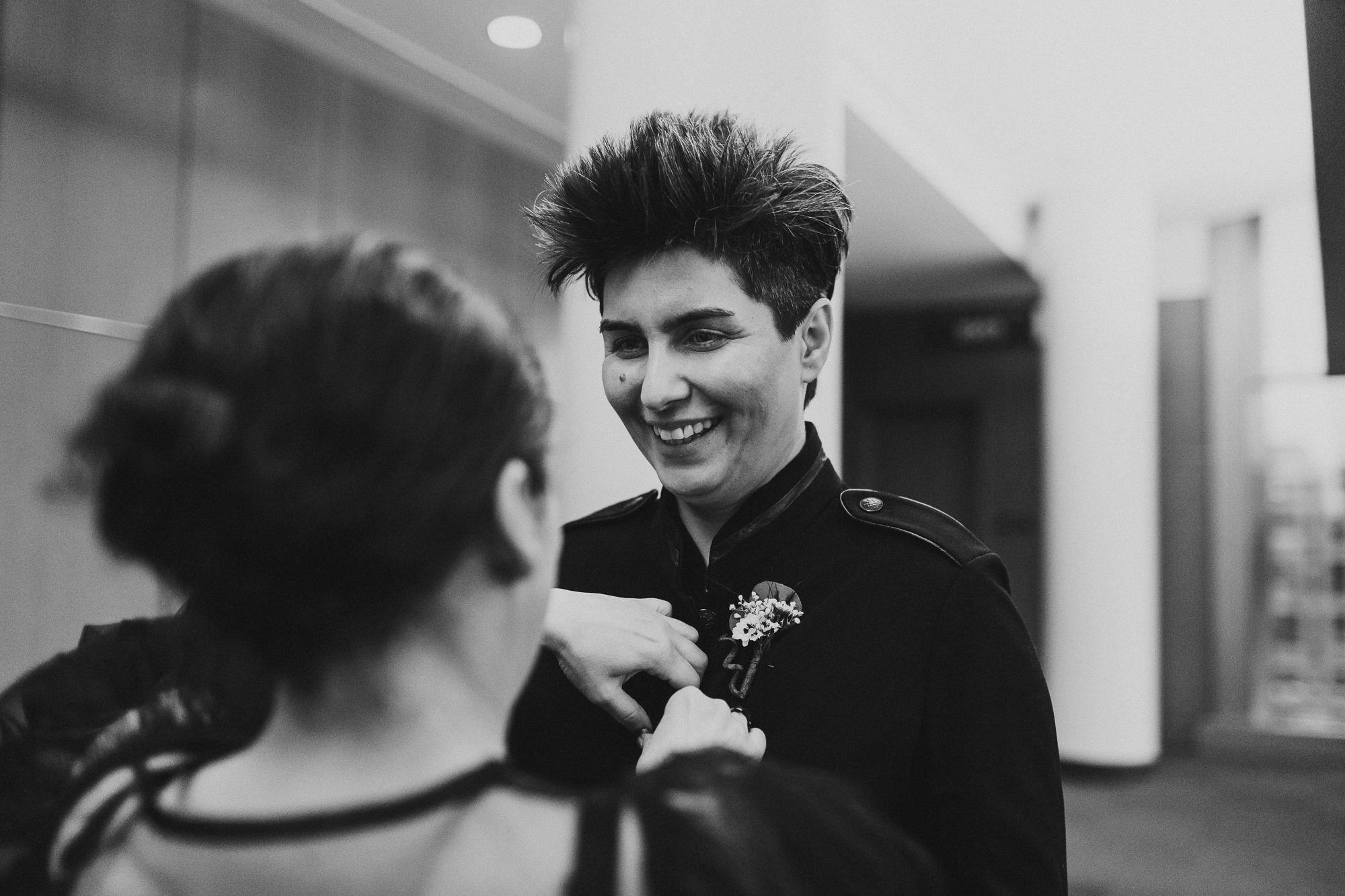 SeattleLGBTQCourthouseWedding_kristawelch46.jpg