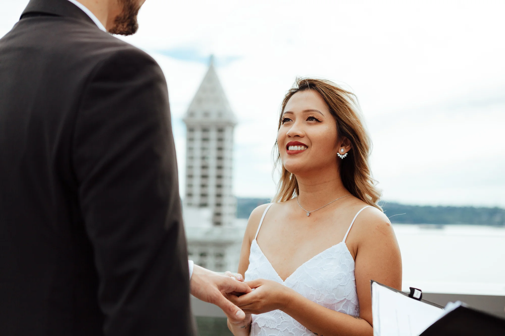 Seattle Courthouse Wedding Photos by Krista Welch00029.jpg