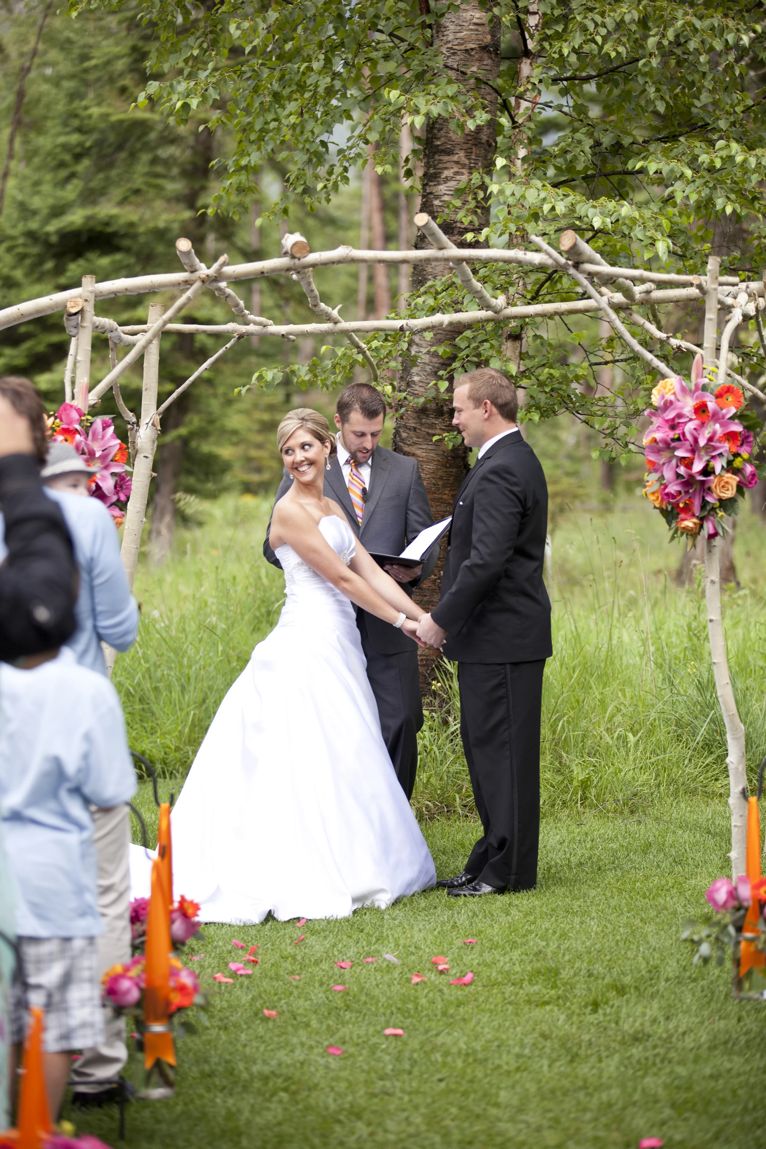 LaceHanky_MountianWeddings_075.jpg