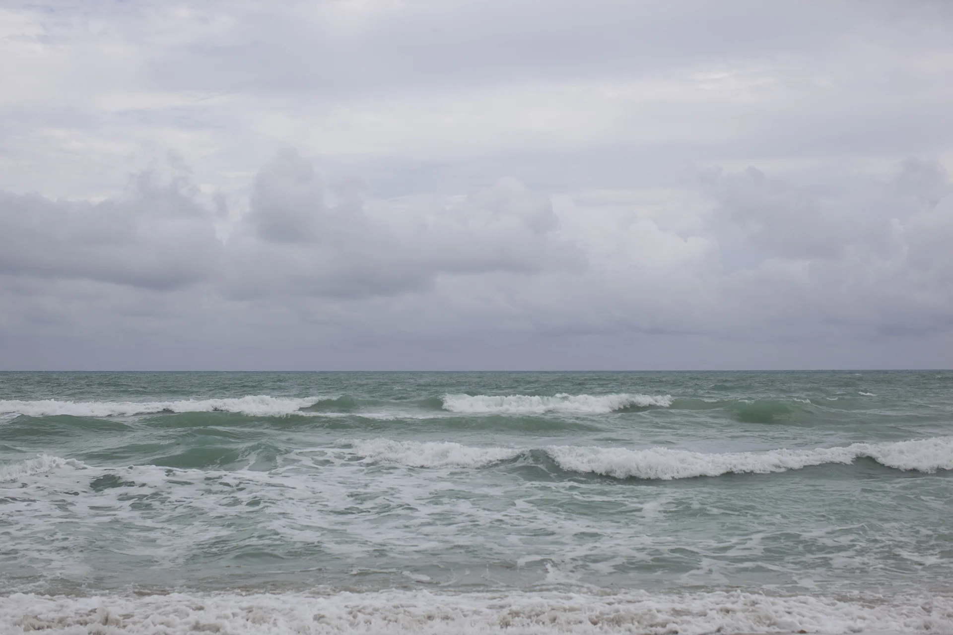 LaceHanky_Beach_Wedding_2.jpg