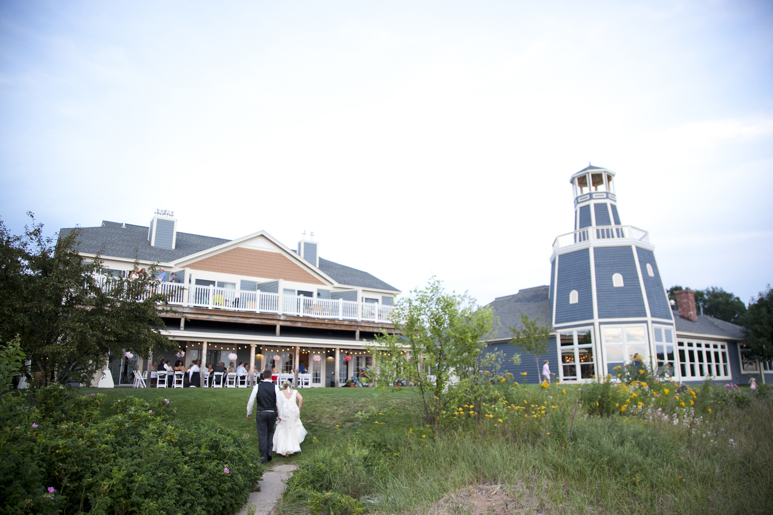 LaceHanky_BeachWeddings_001.jpg