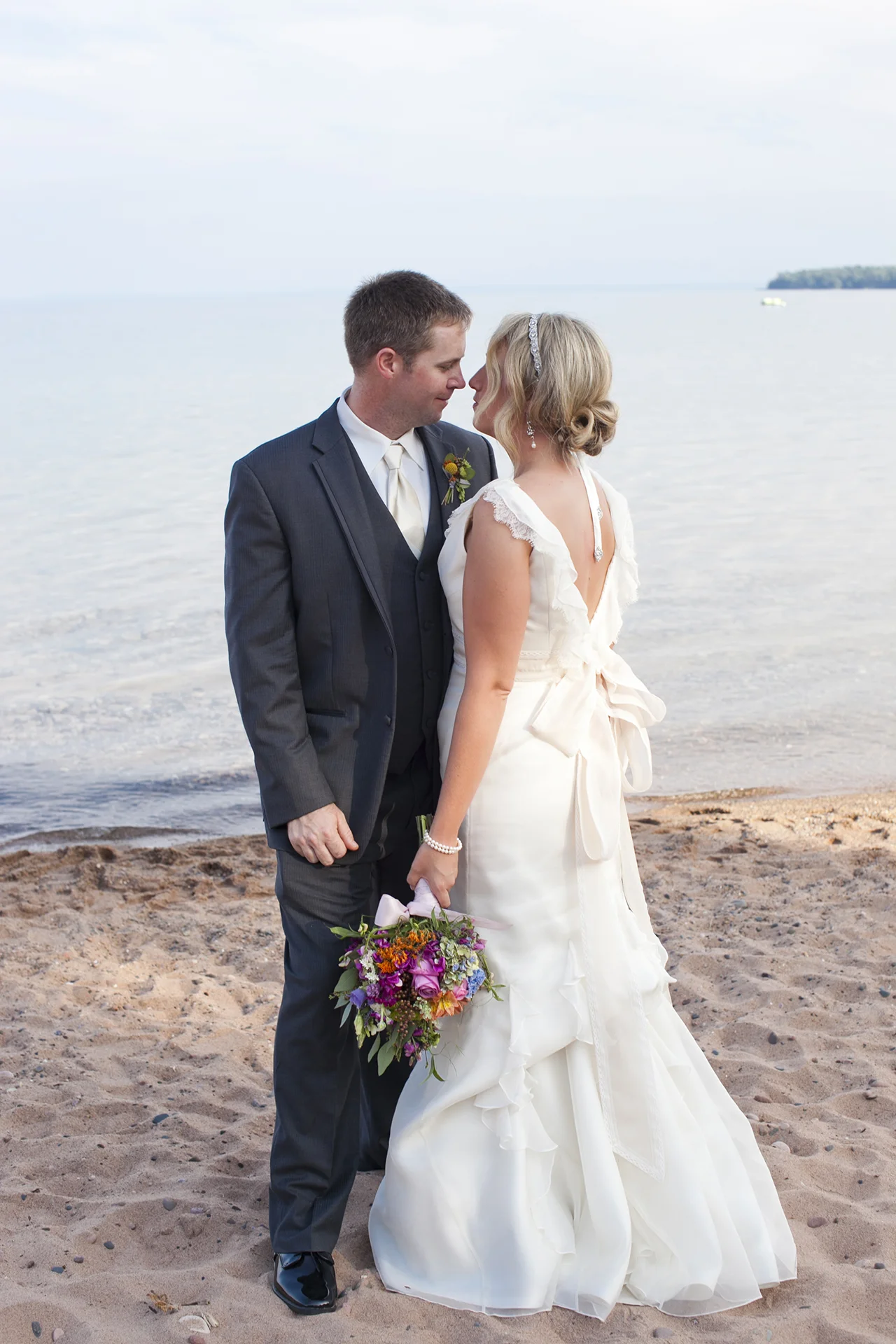 LaceHanky_BeachWeddings_006.jpg