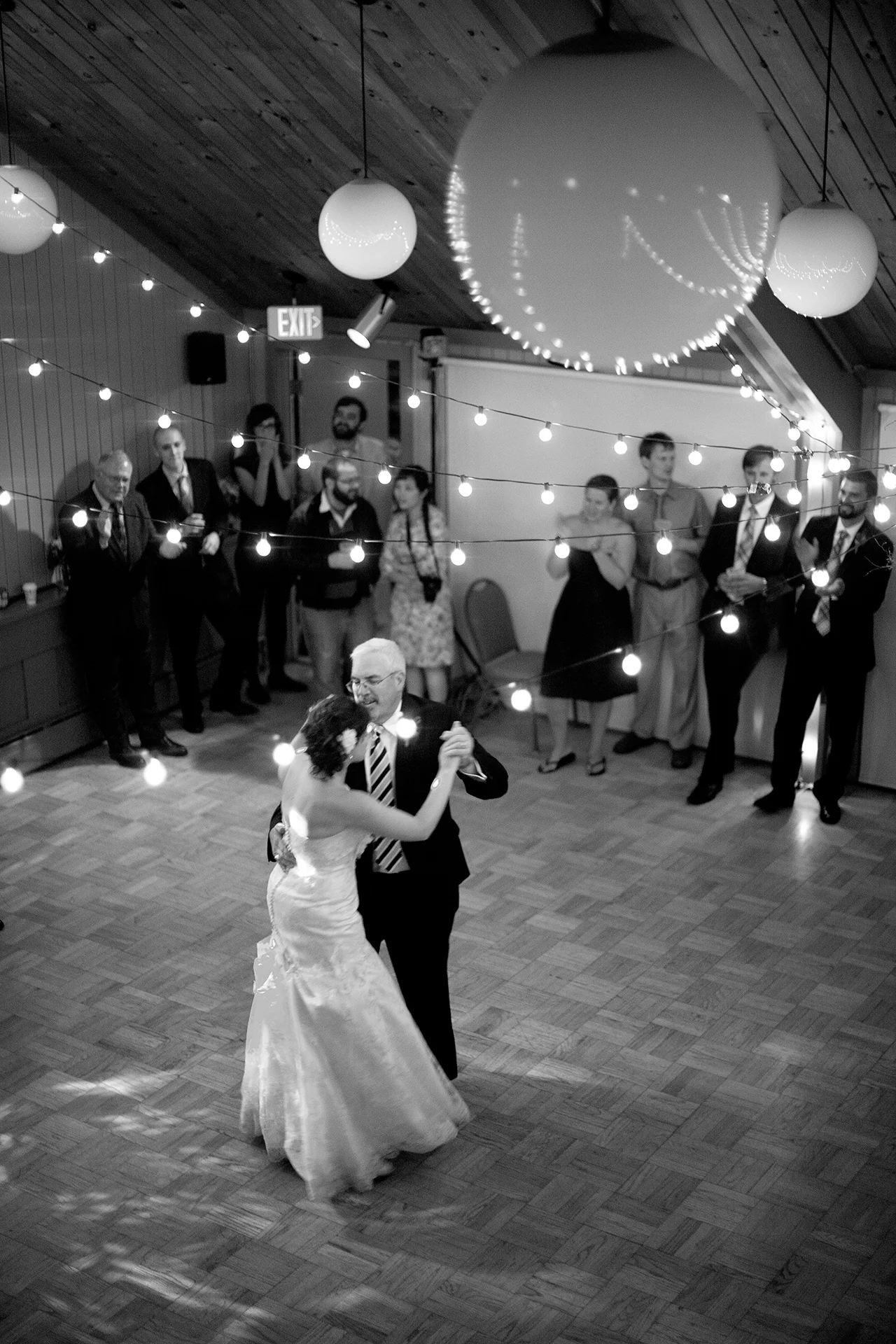 LaceHanky_BeachWeddings_055.jpg
