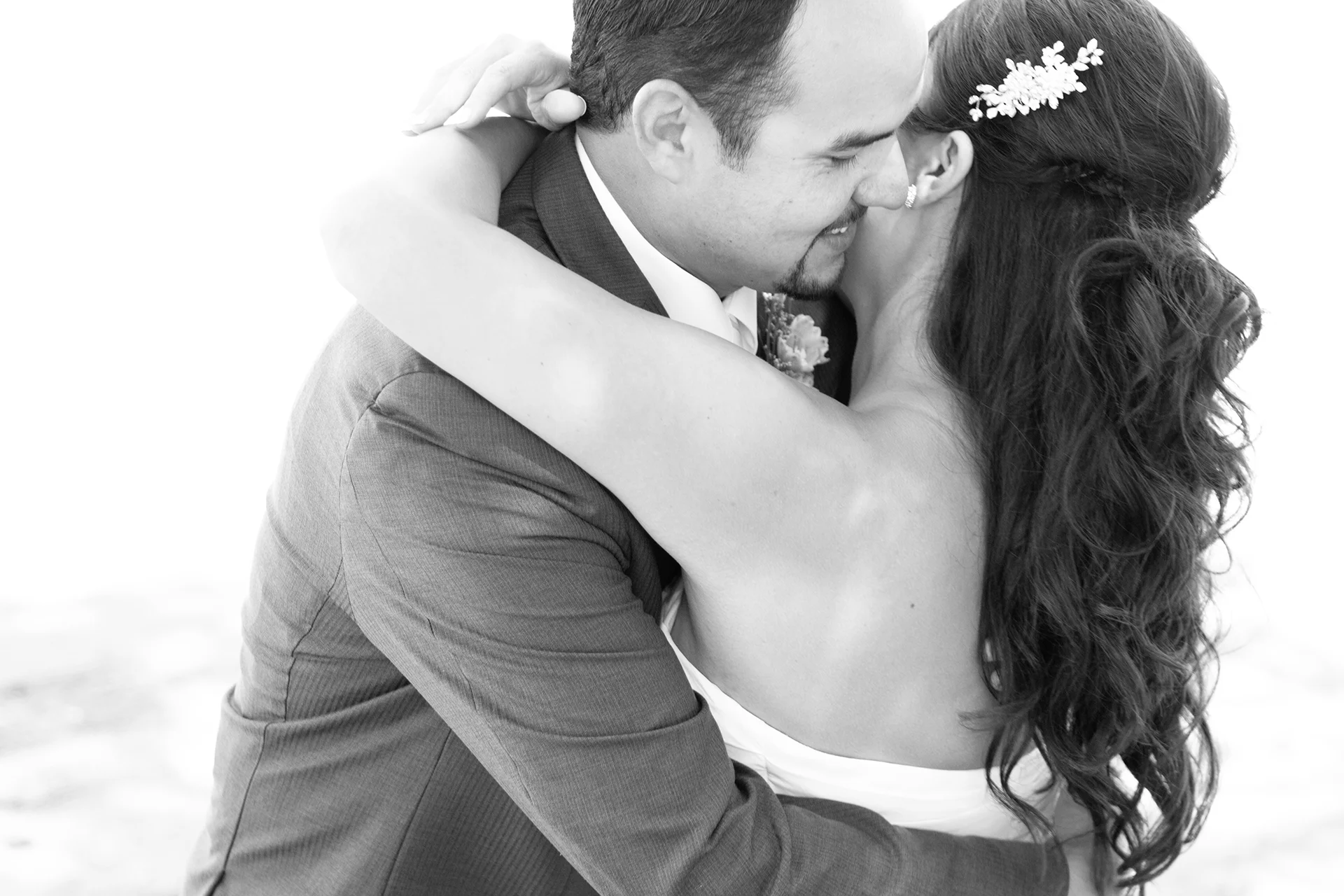 LaceHanky_BeachWeddings_061.jpg