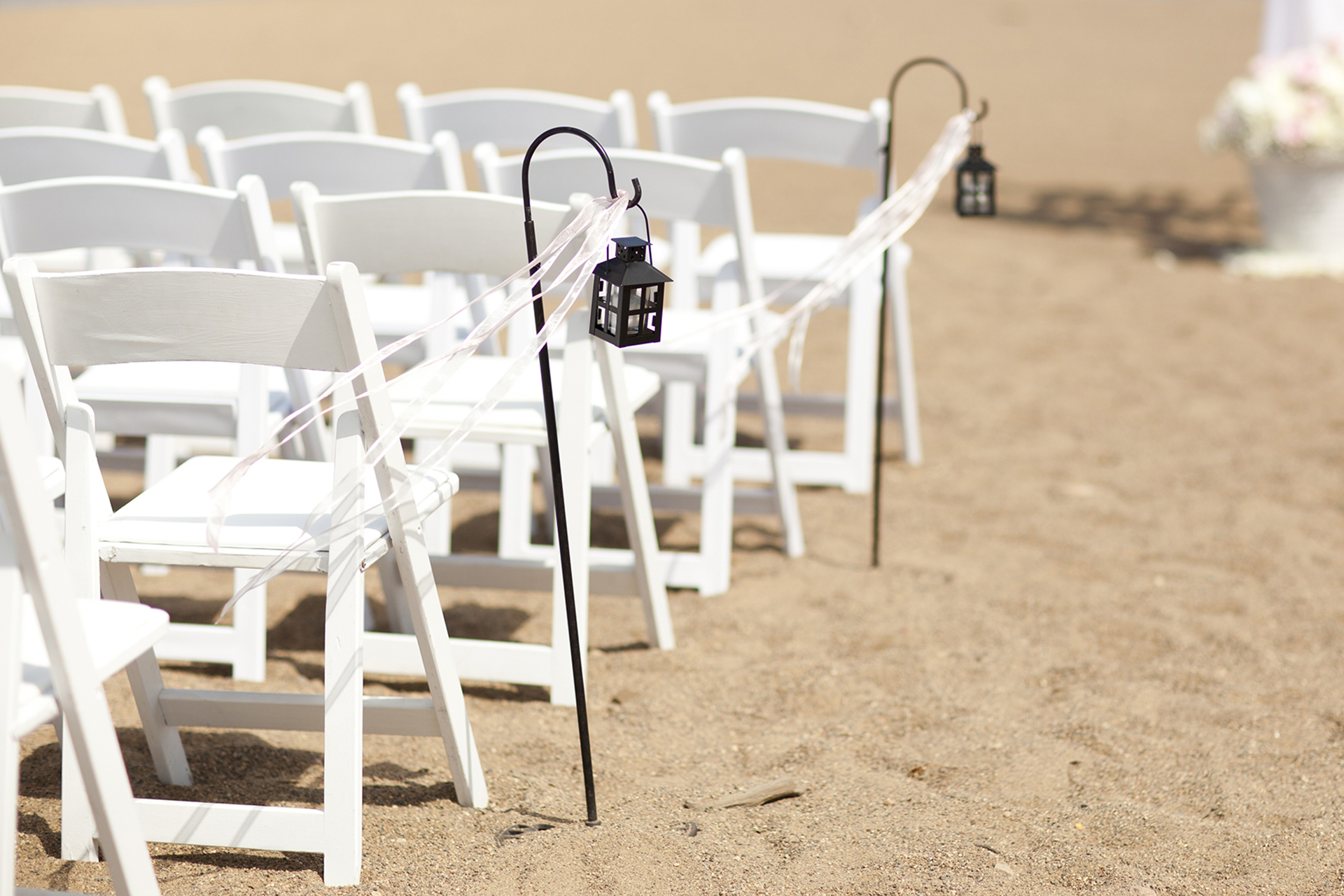 LaceHanky_BeachWeddings_107.jpg